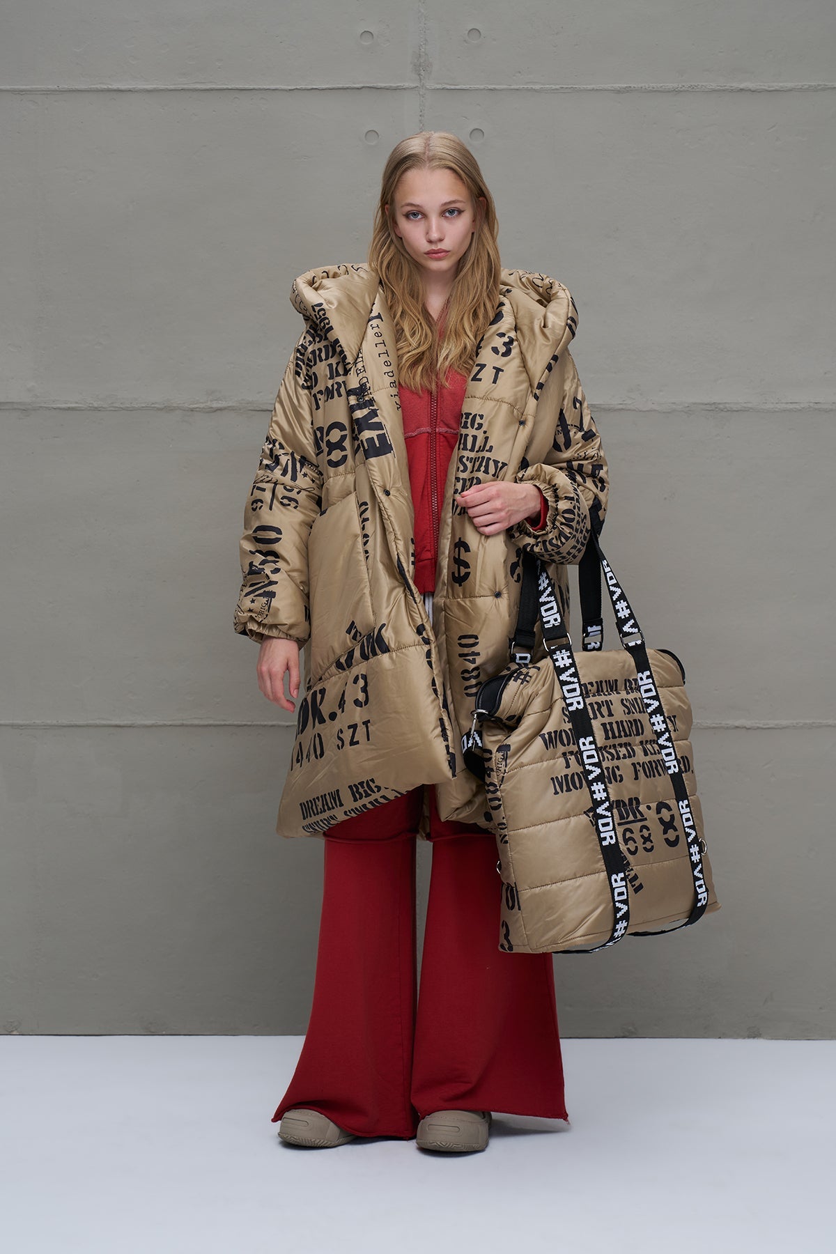 Beige Quilted Shoulder Bag Batman10