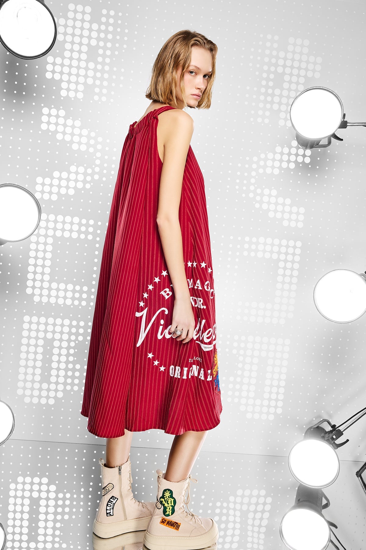 Beige Boots Davidson1