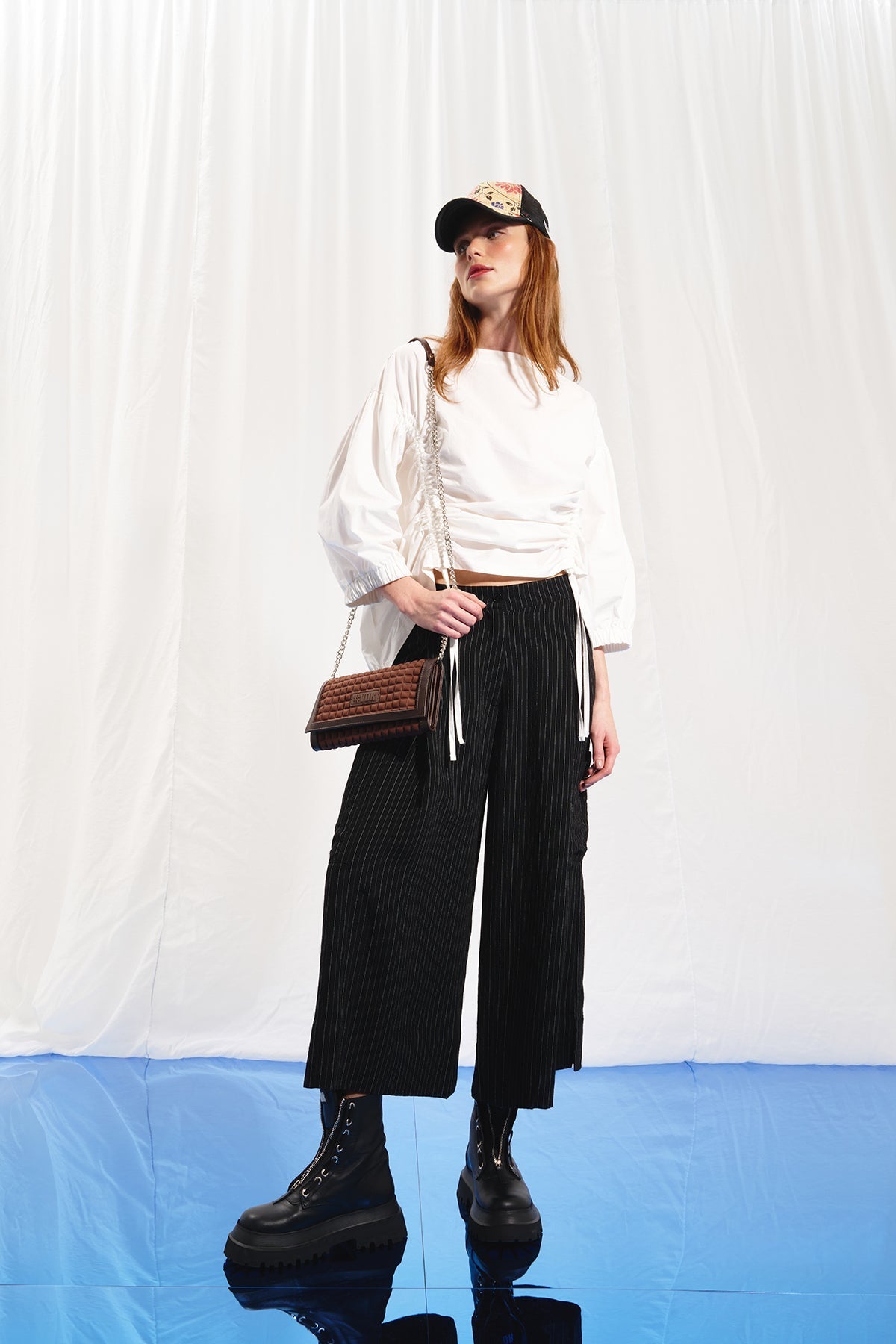 Brown Cross-body Bag Isabelle2