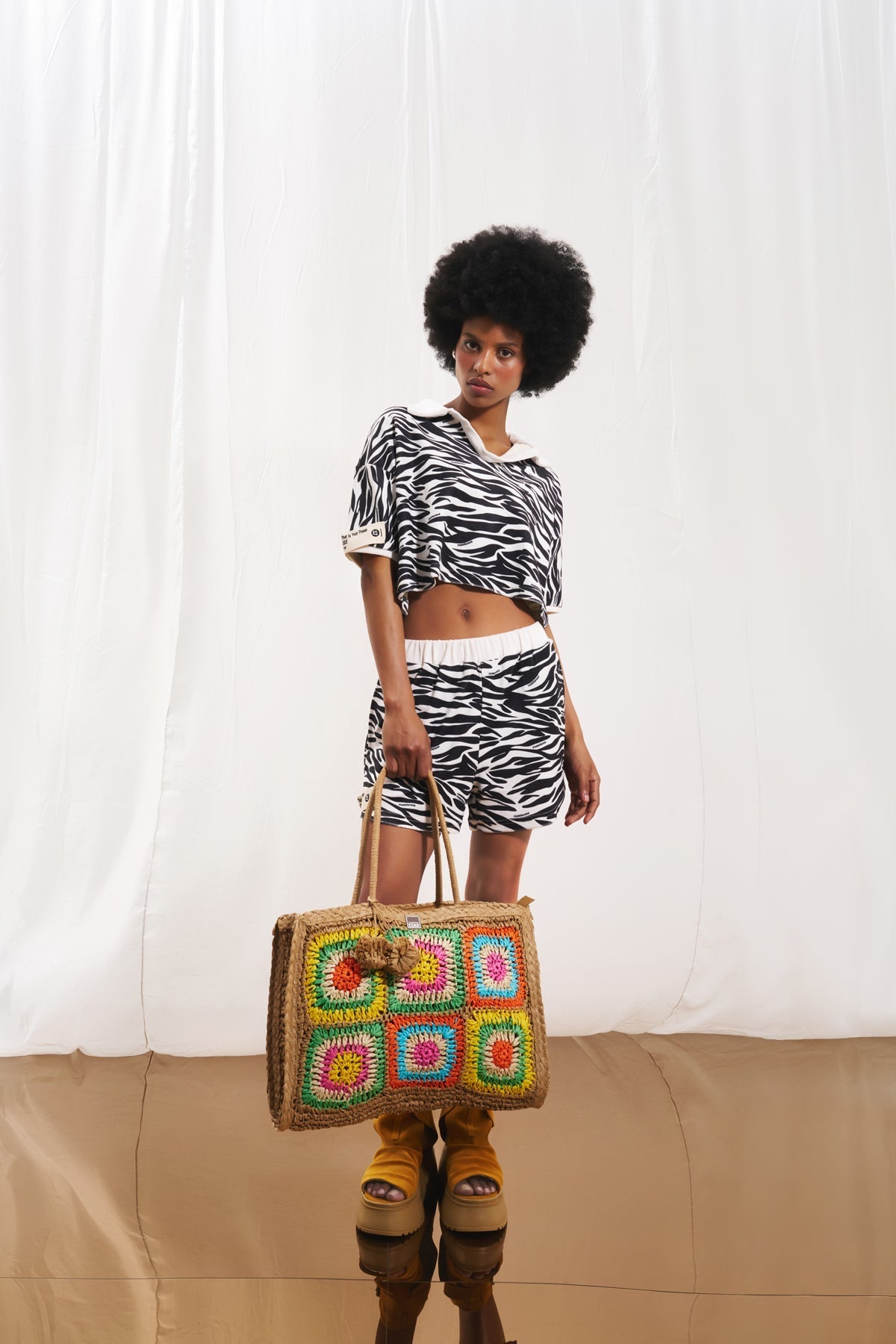 Camel Brown Straw Bag Kom