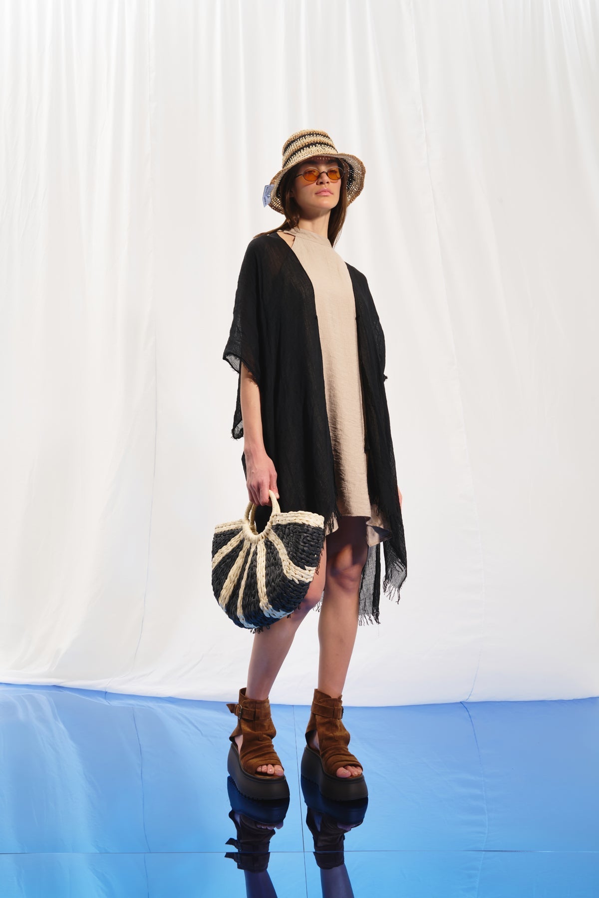 Black Mini Straw Bag Kul