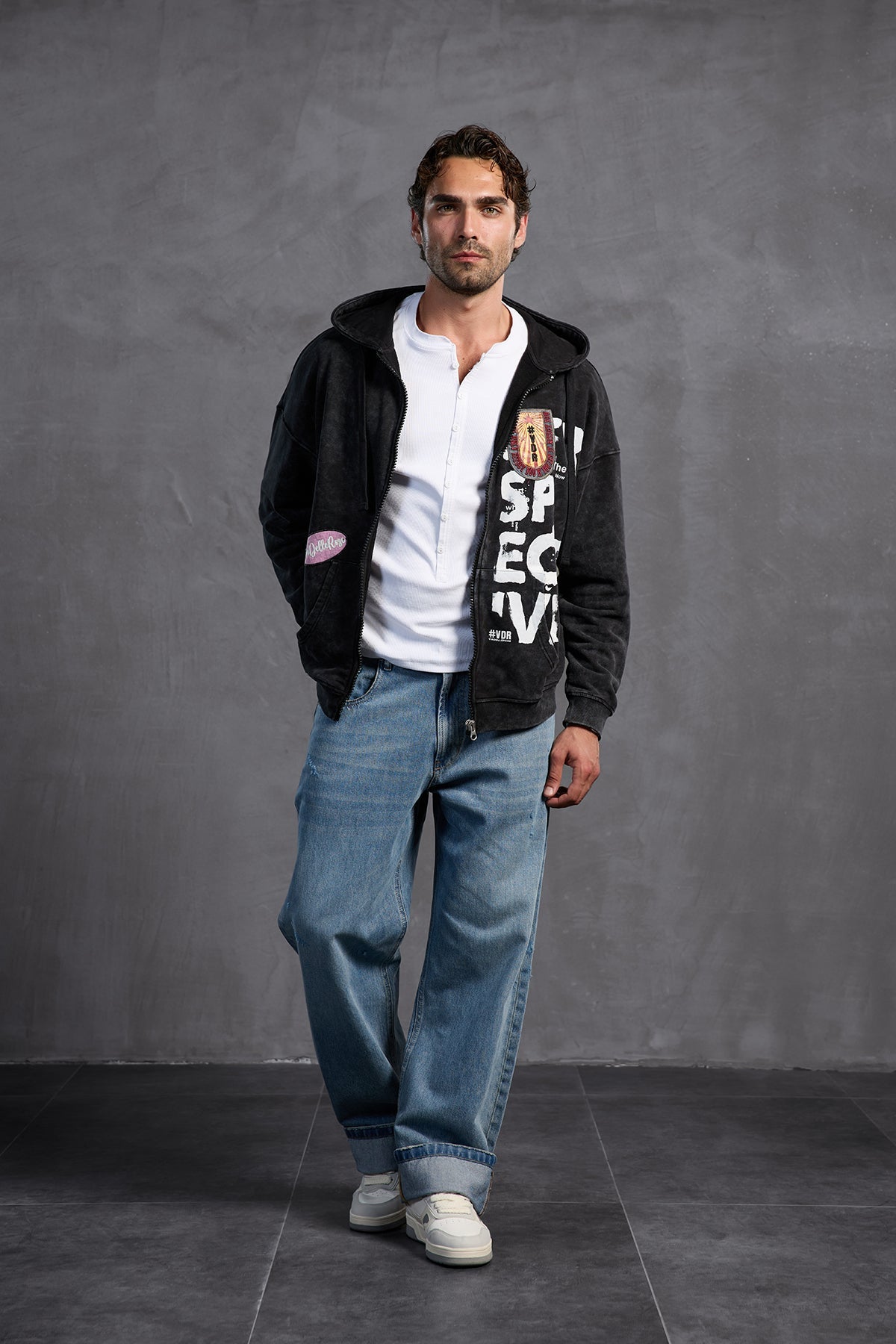 Black Sweatshirt 10000