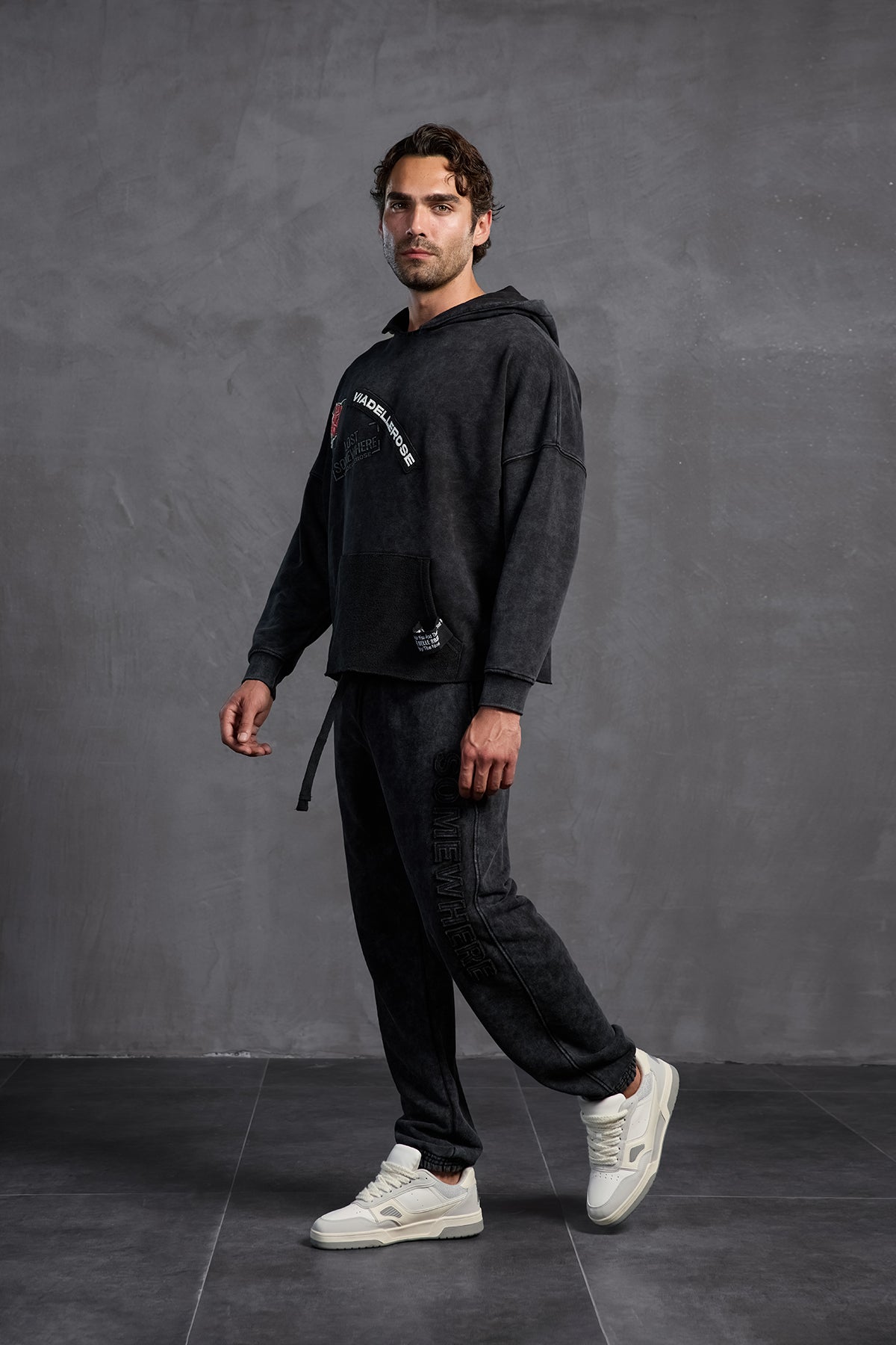 Black Sweatshirt 10003