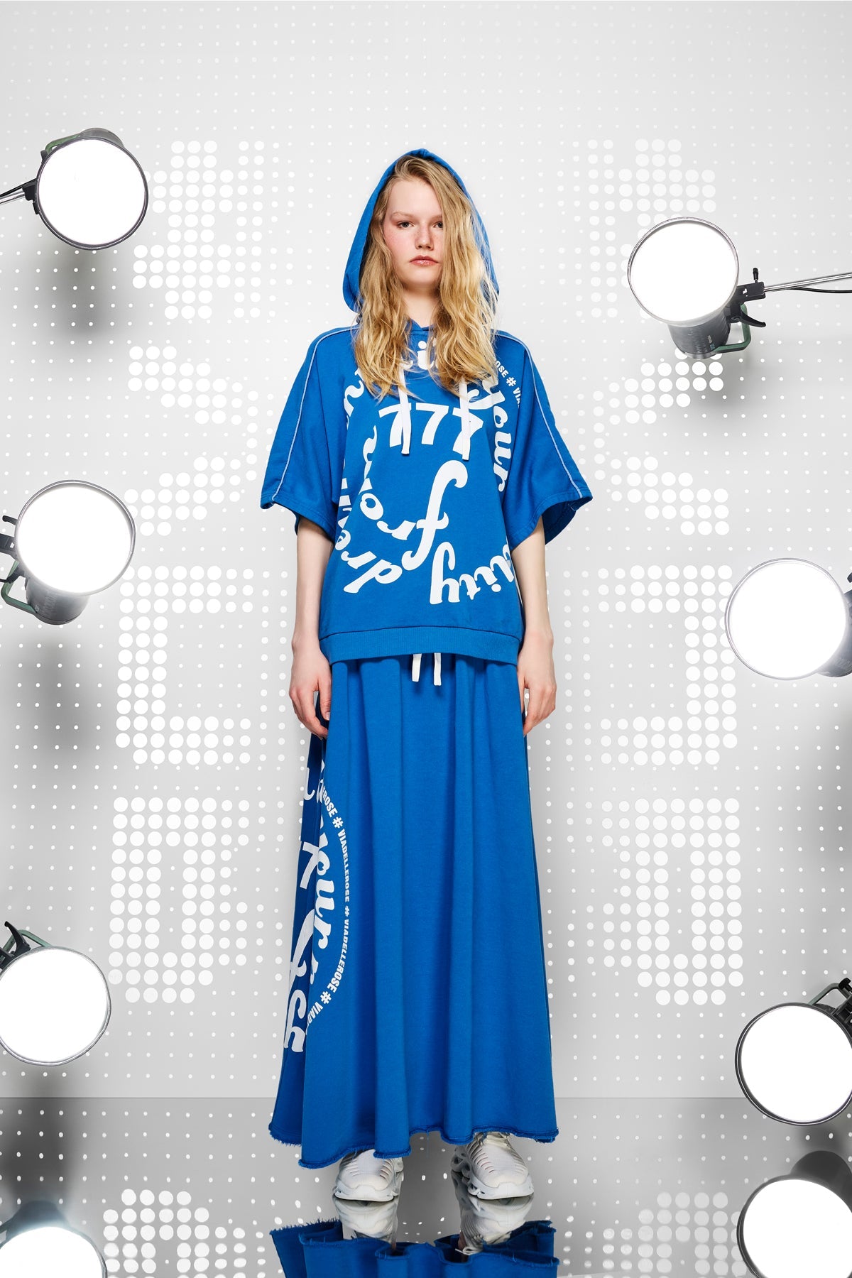 Indigo Sw-shirt 15300