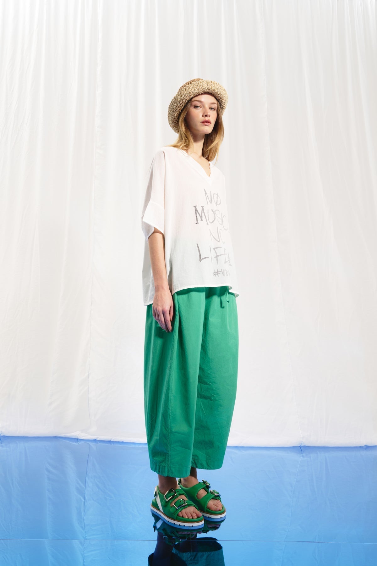 White T-shirt 17064