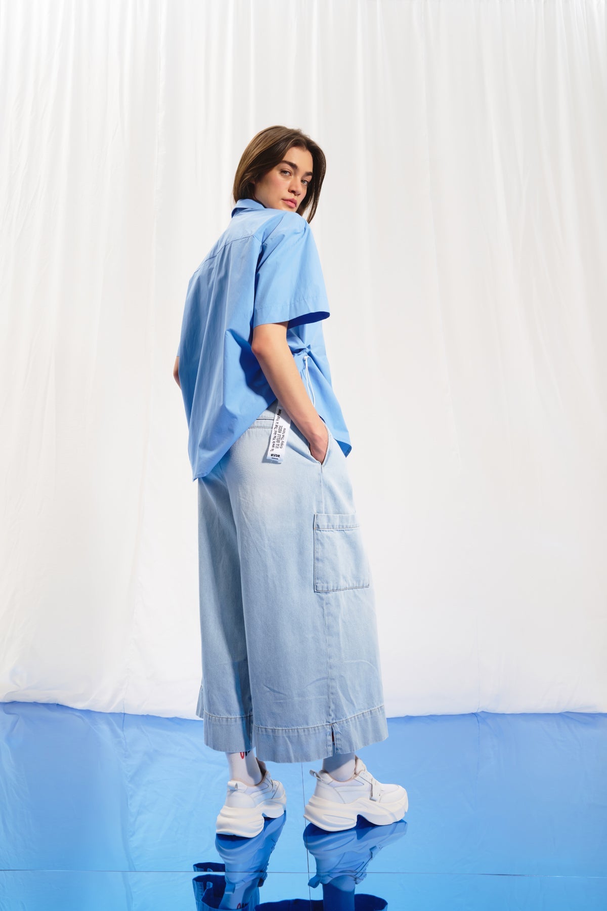 Light Blue Pleated Wide-leg Denim Trousers 17374