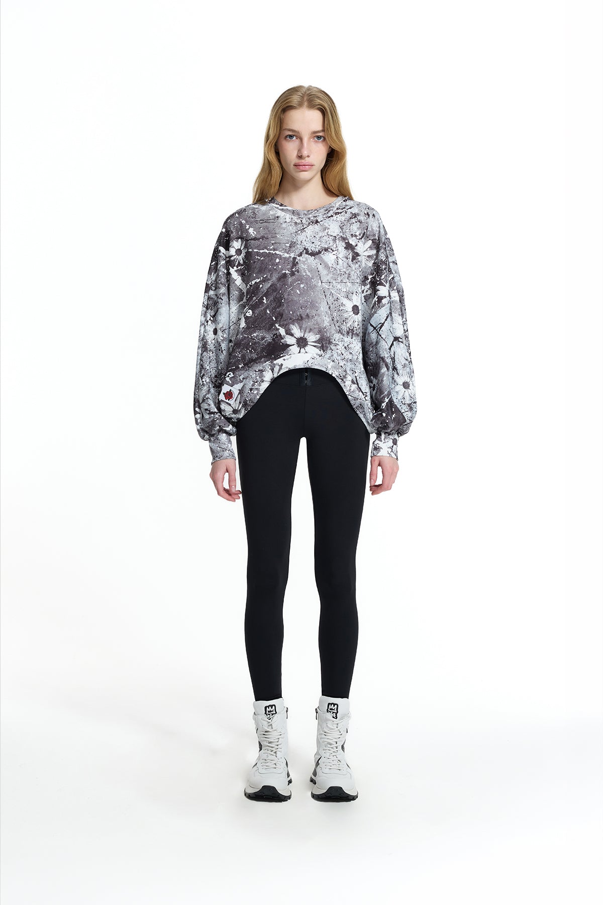 Black White Paint Effect Patch Detail Crop Sweatshirt 19046