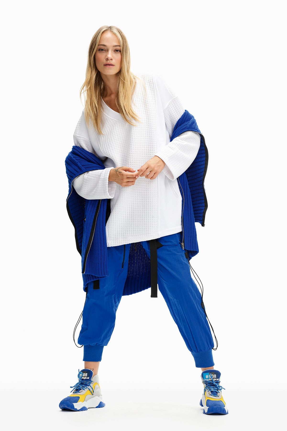 Royal Cardigan 10001