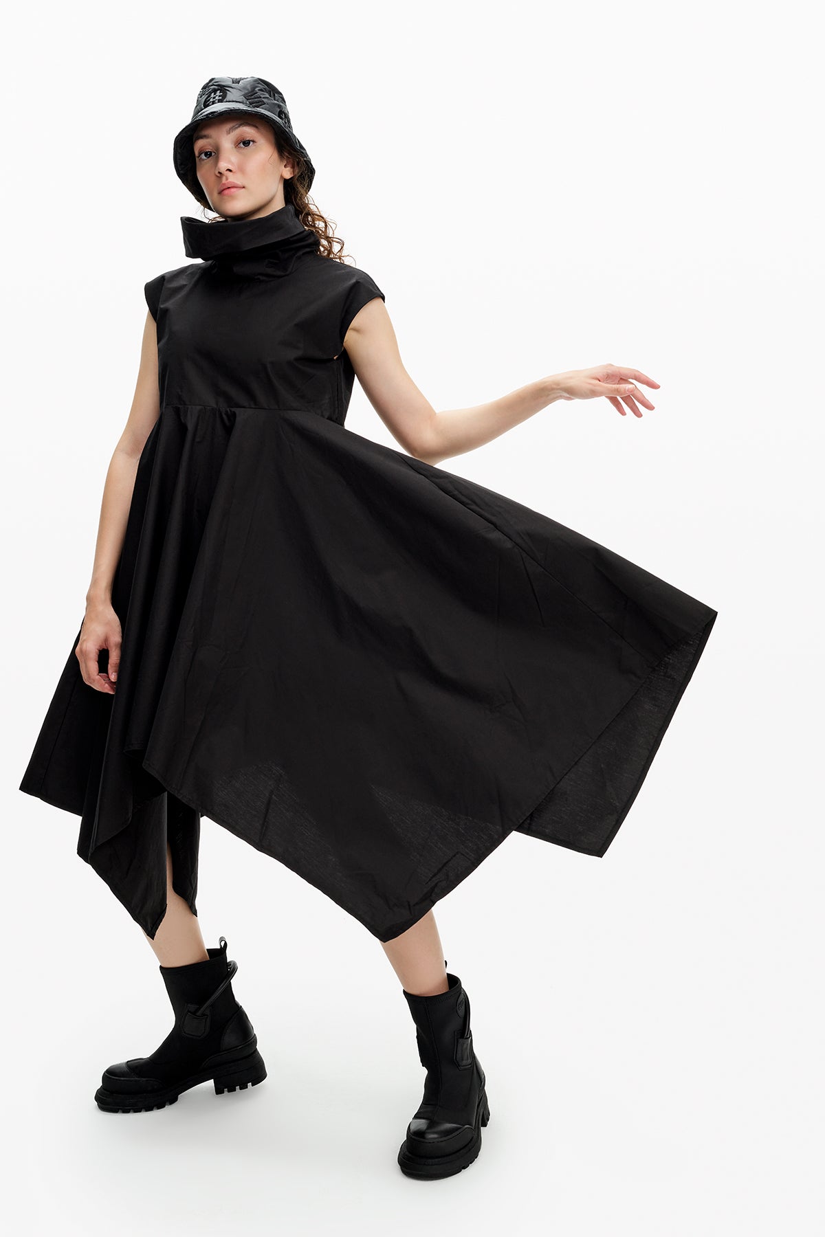 Nero Dress 10079