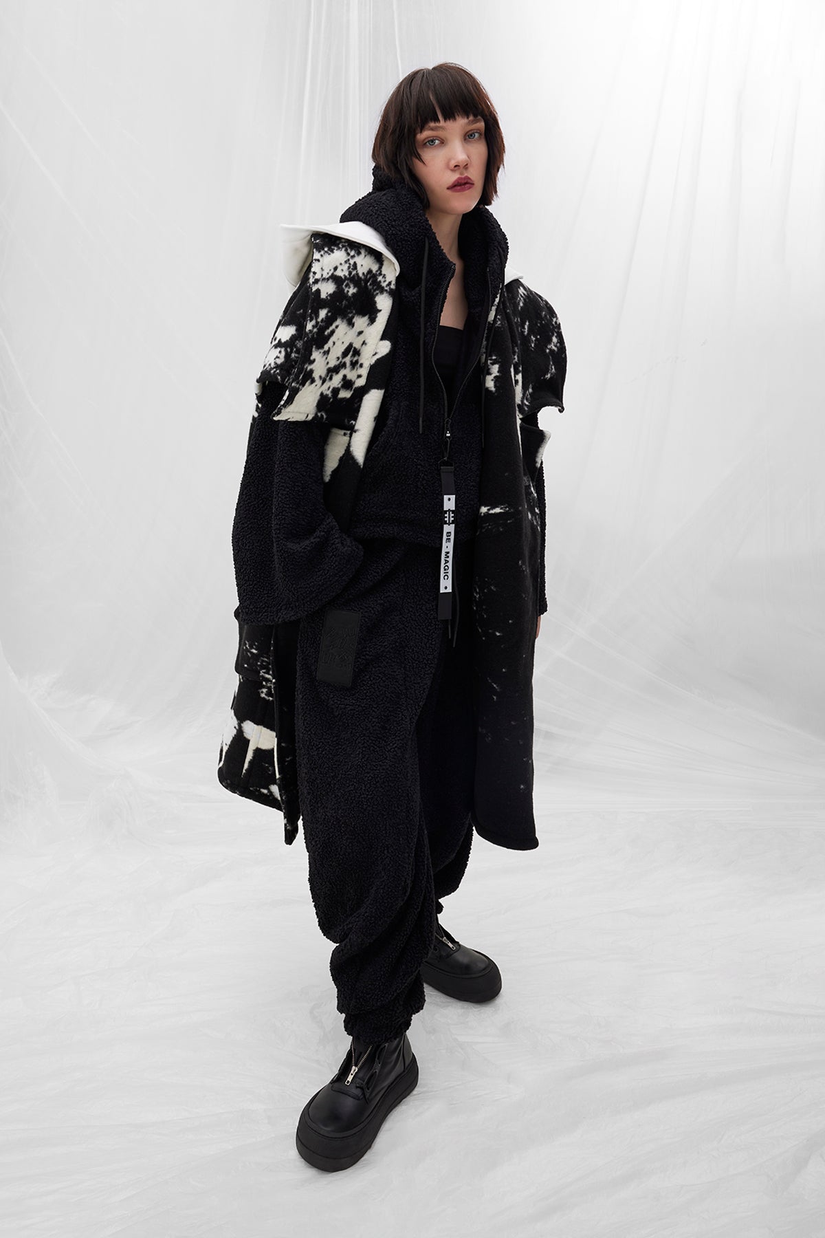 Nero Off White Coat 14366