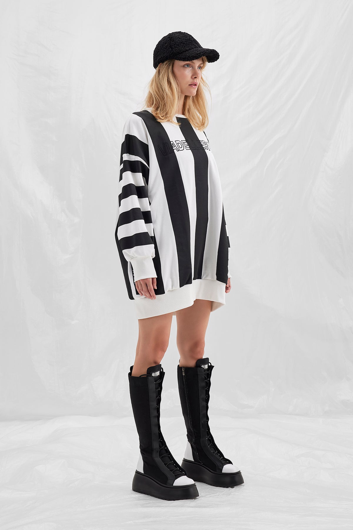 Off White Nero Sw-shirt 14398