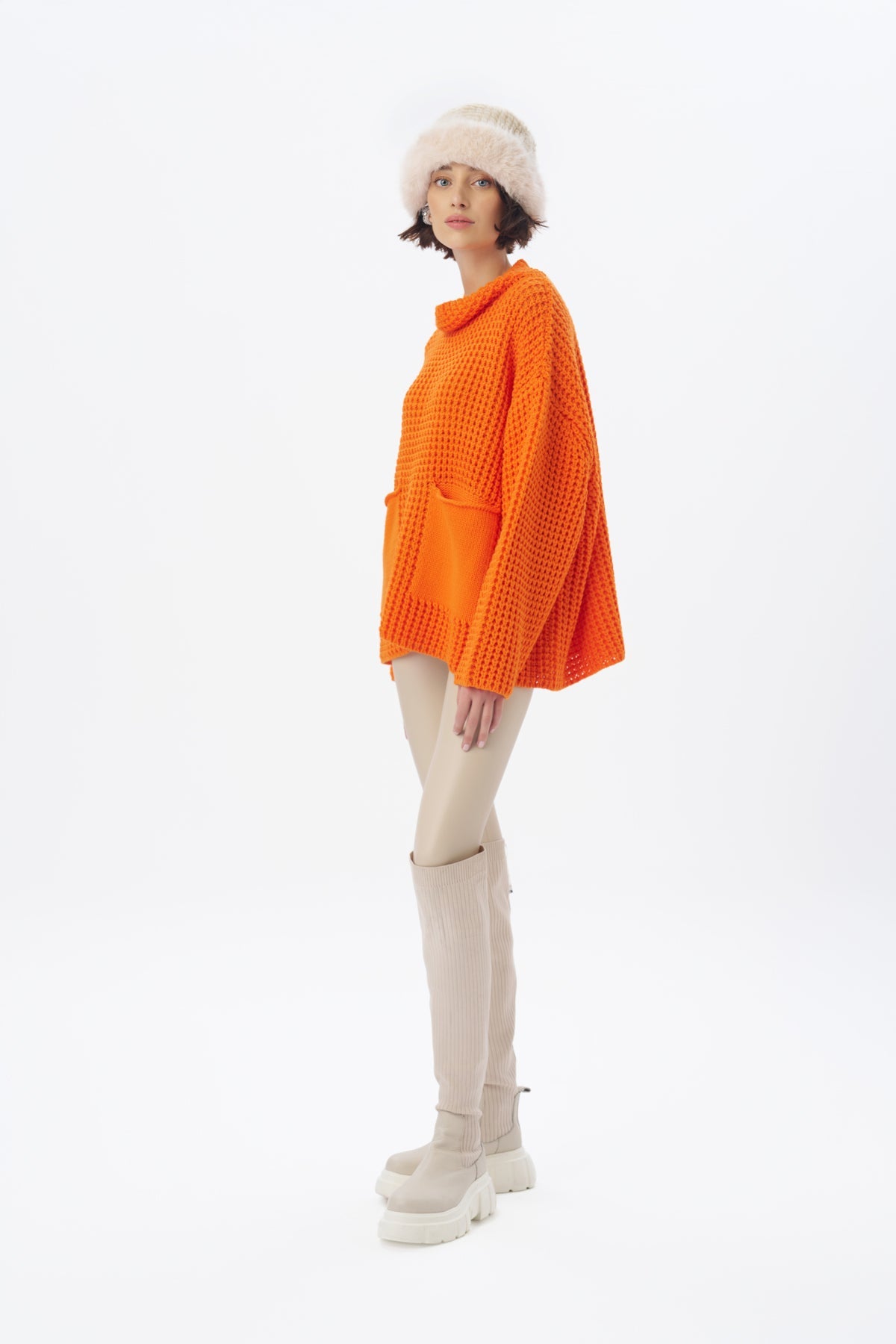 Orange Pullover 16028