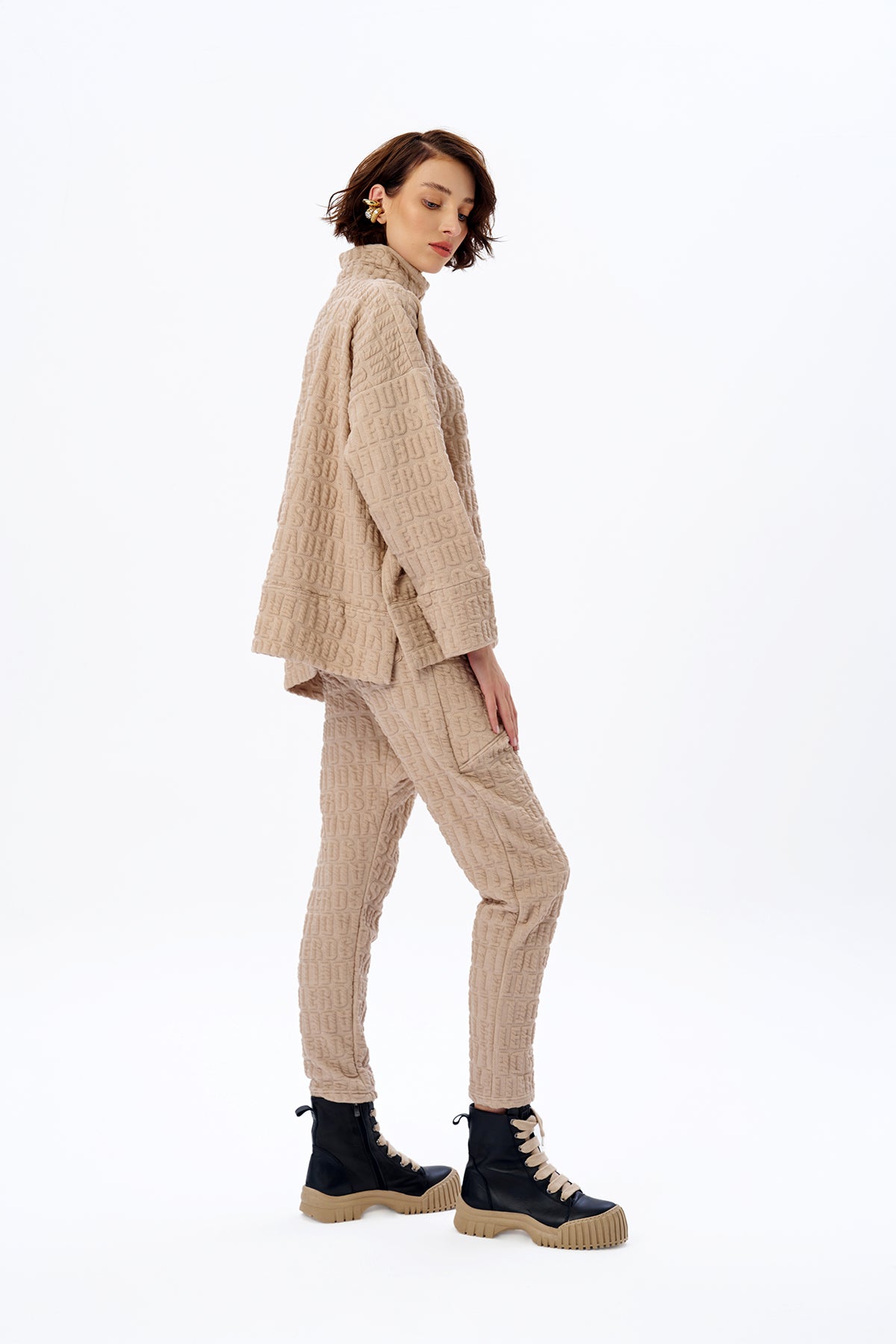 Beige Sw-shirt 16041