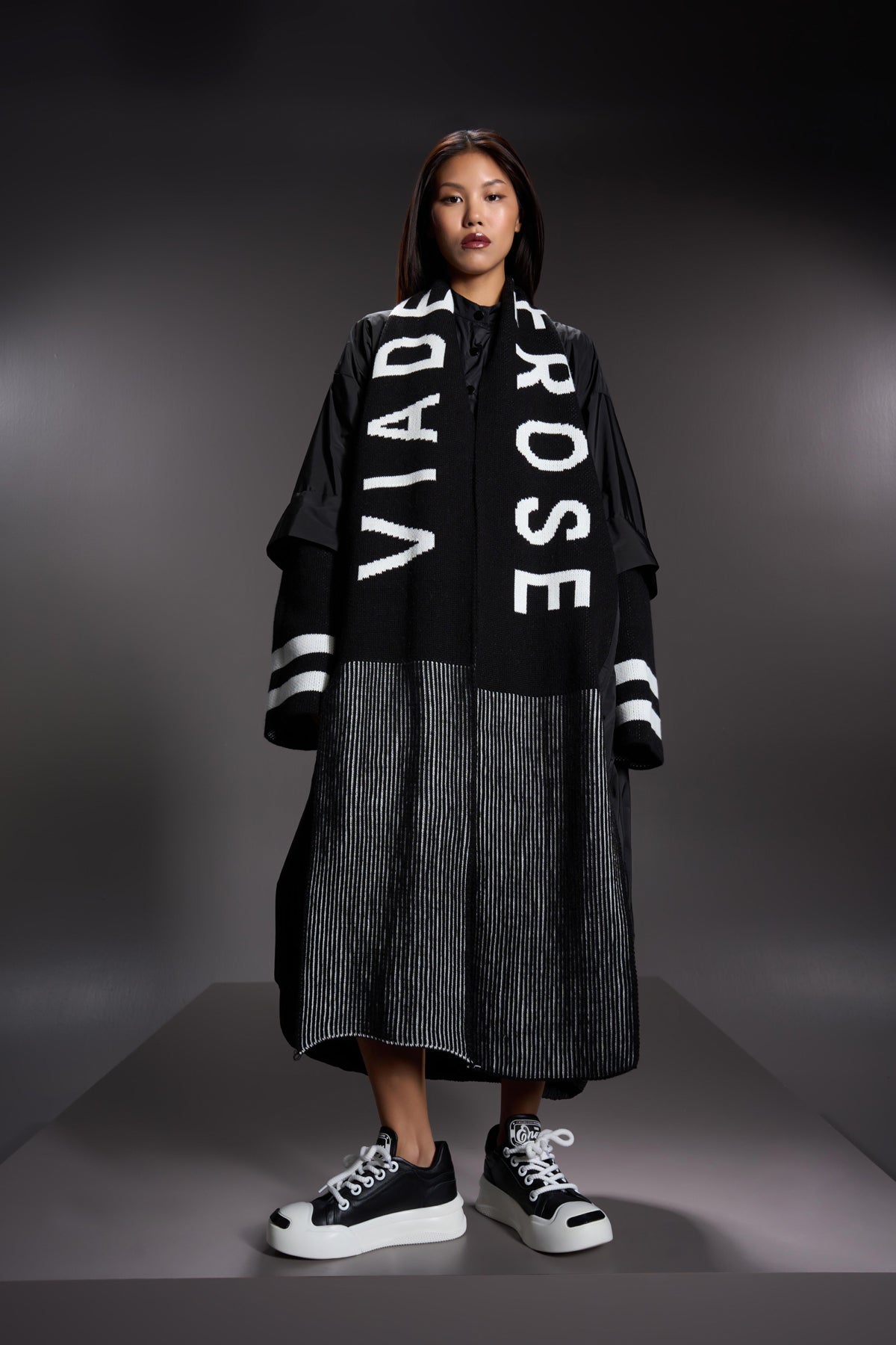 Nero Wind Coat 16091