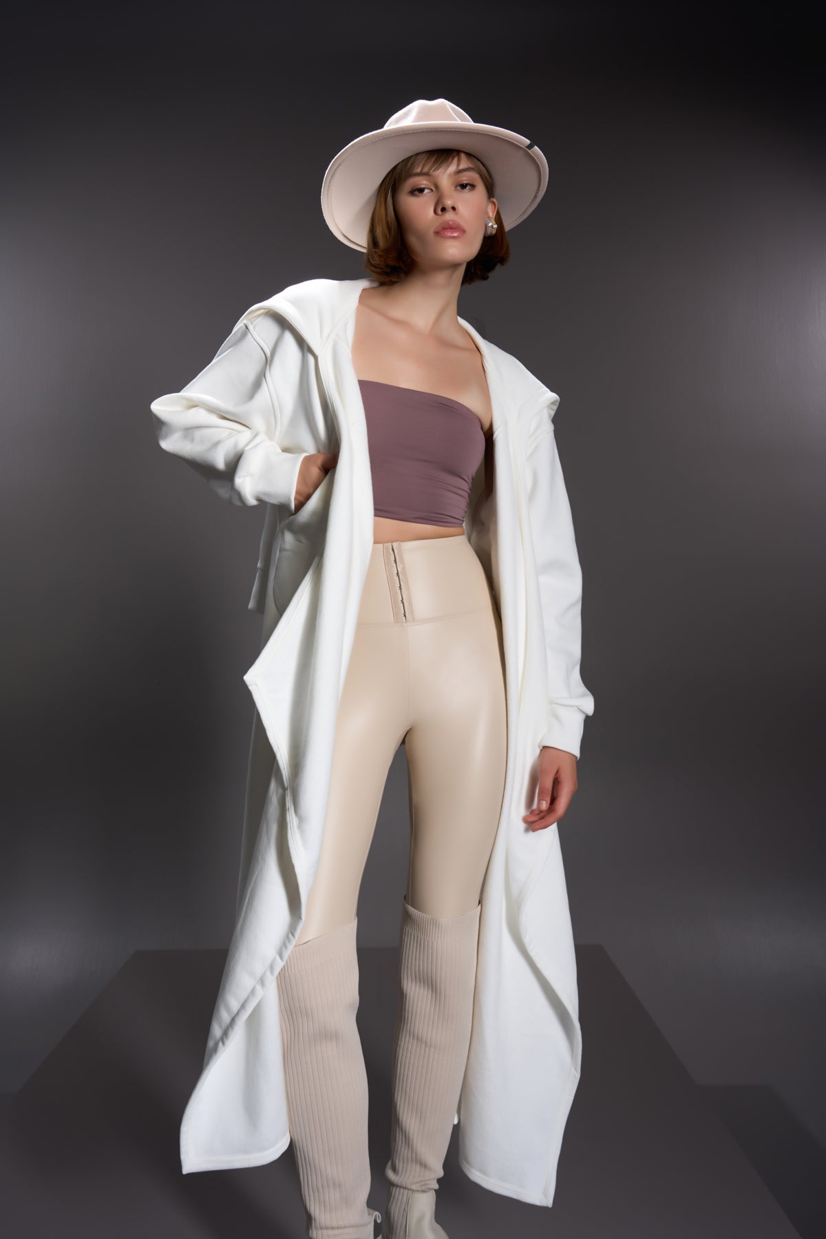 Off White Cardigan 16122