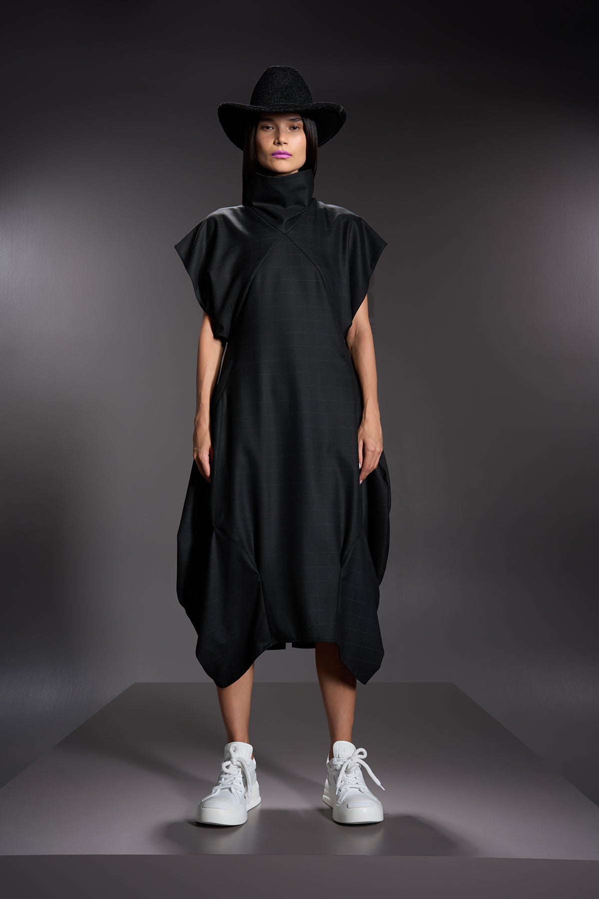 Nero Dress 16247