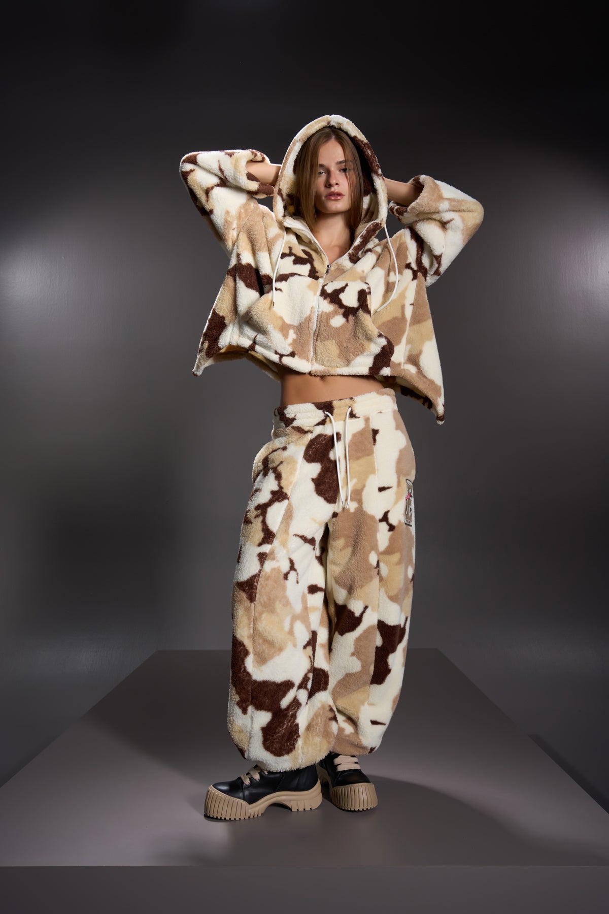 Off White Camo Pants 16249