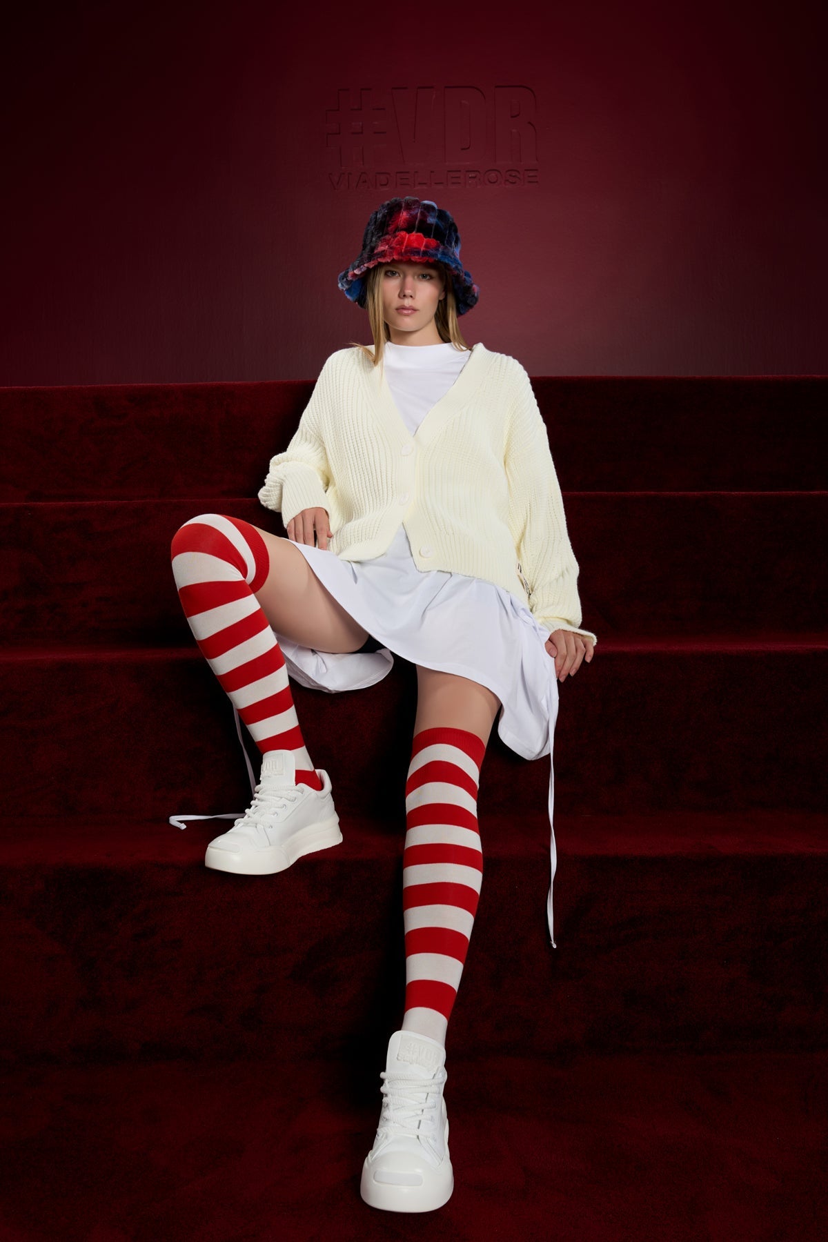 Off White Cardigan 16278