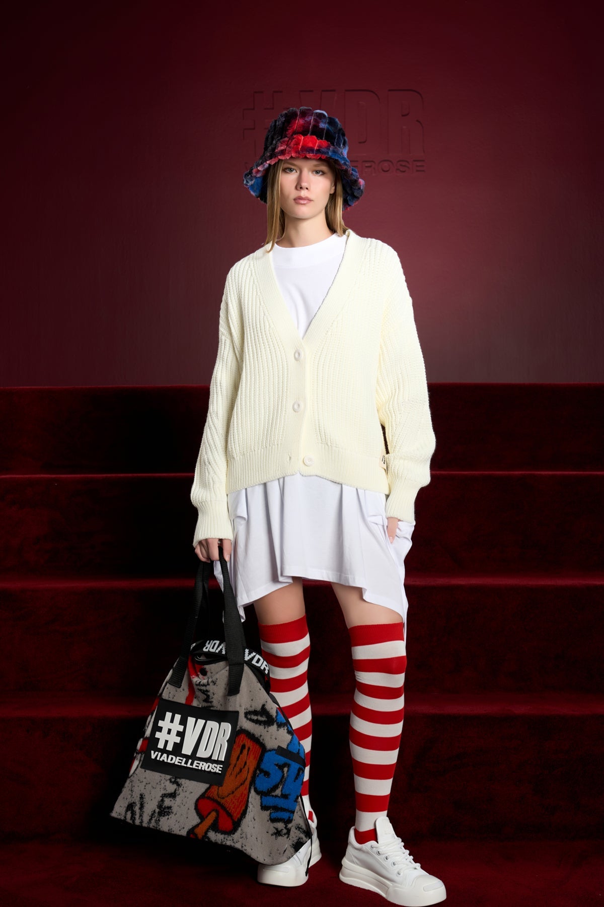 Off White Cardigan 16278