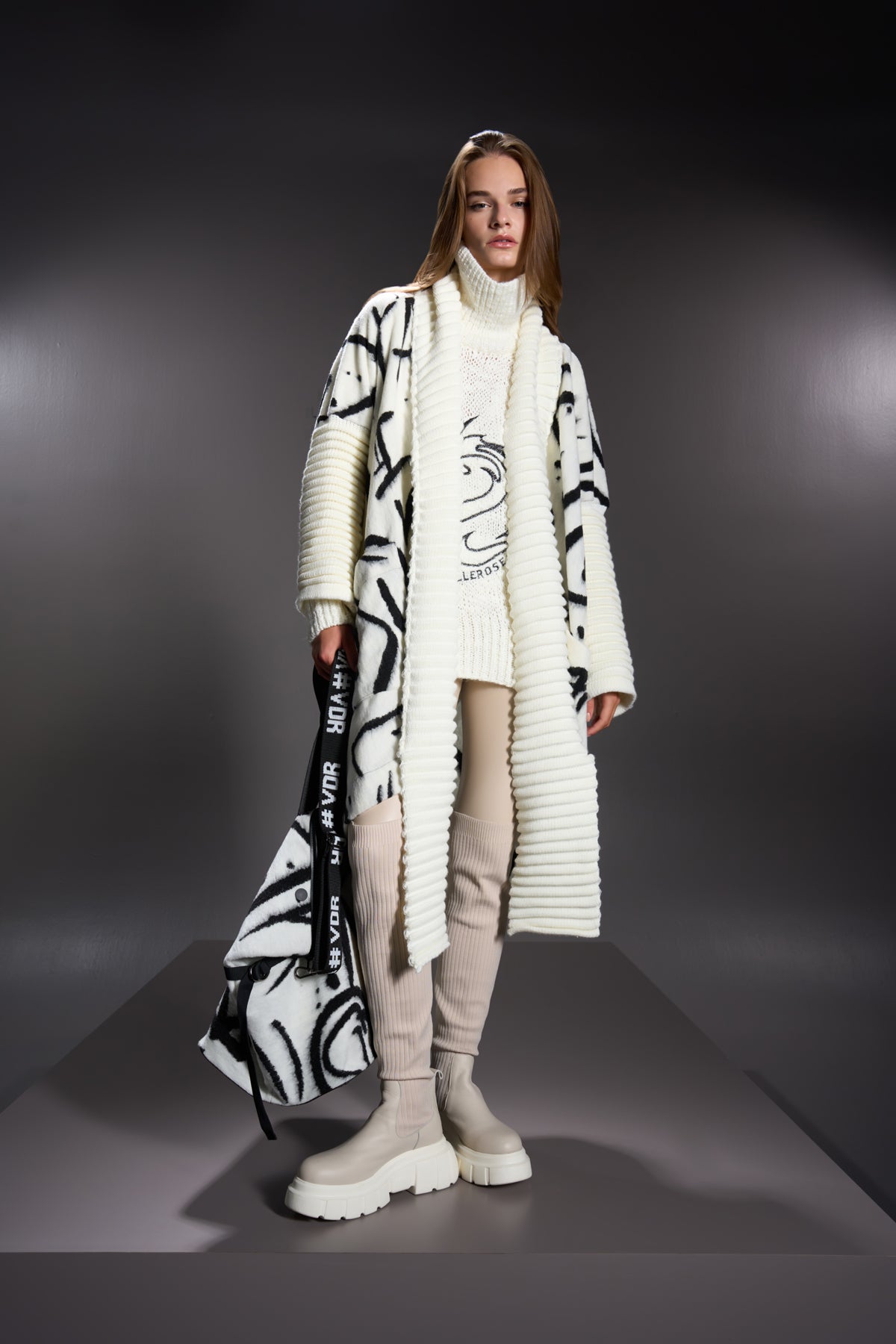 Off White Nero Cardigan 16301