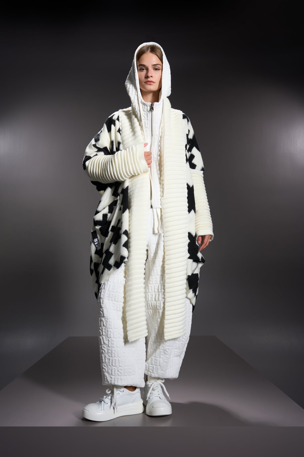 Off White Nero Cardigan 16304