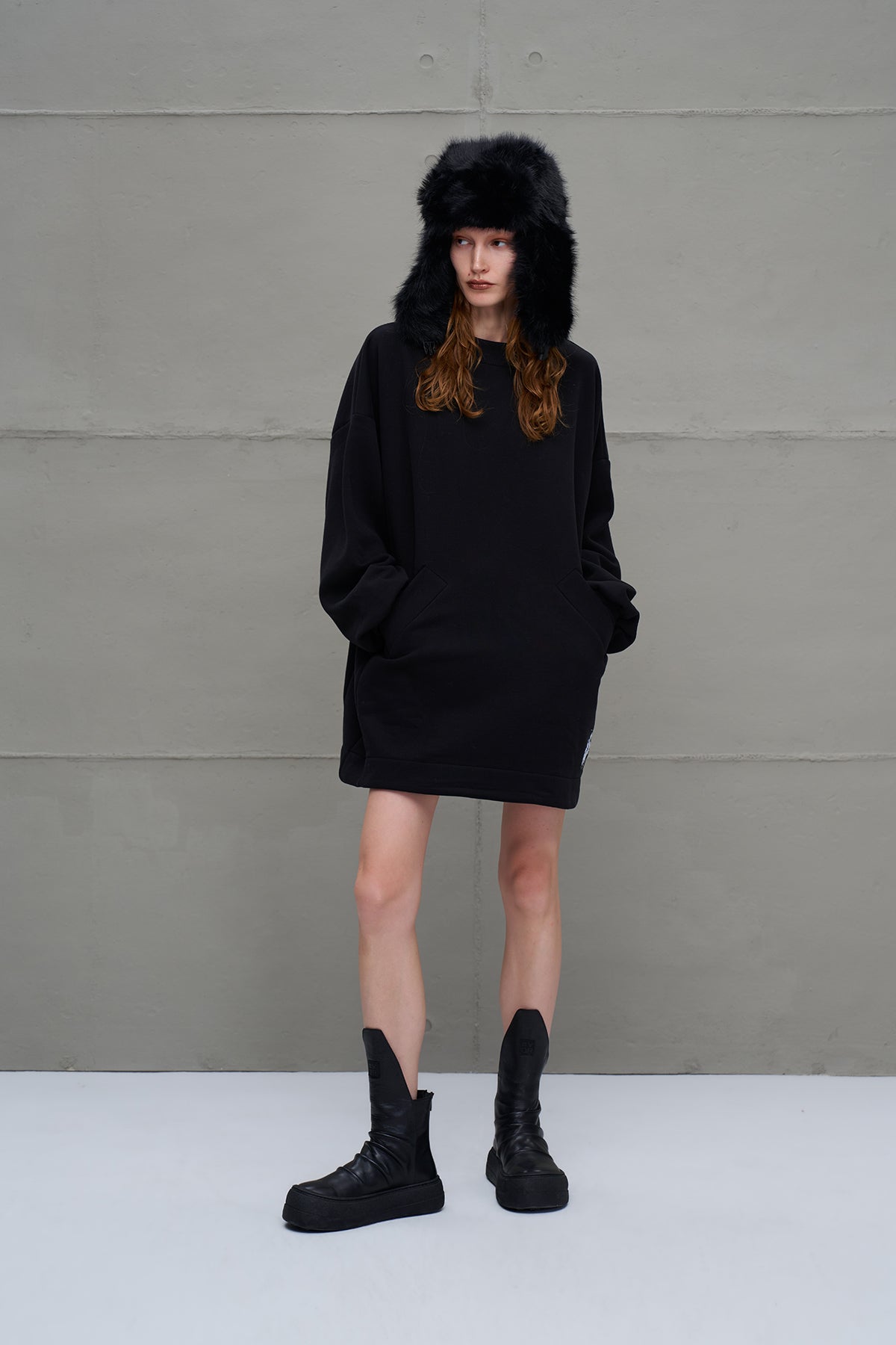 Black Oversized Sweatshirt 18022