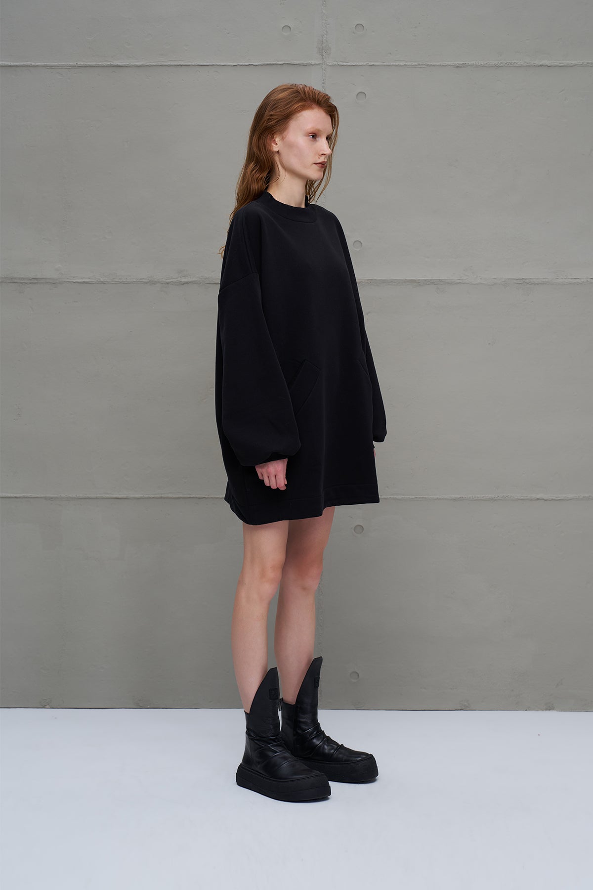 Black Oversized Sweatshirt 18022