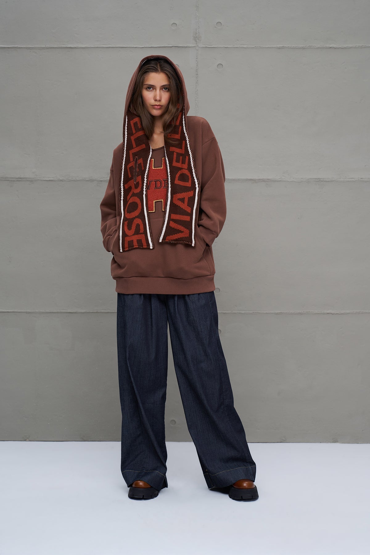 Brown Hooded Sweatshirt 18023