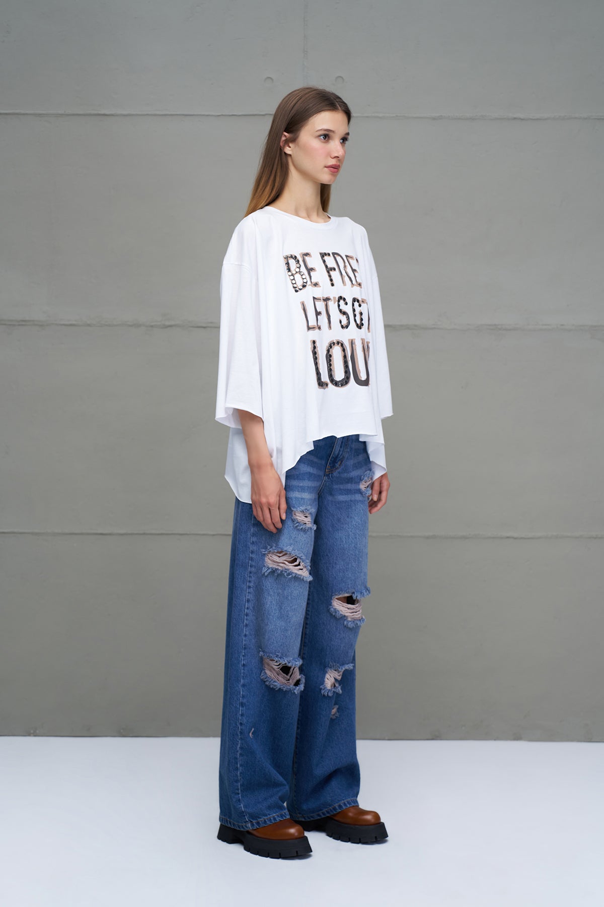White Slogan Asymmetric Oversized T-shirt 18035