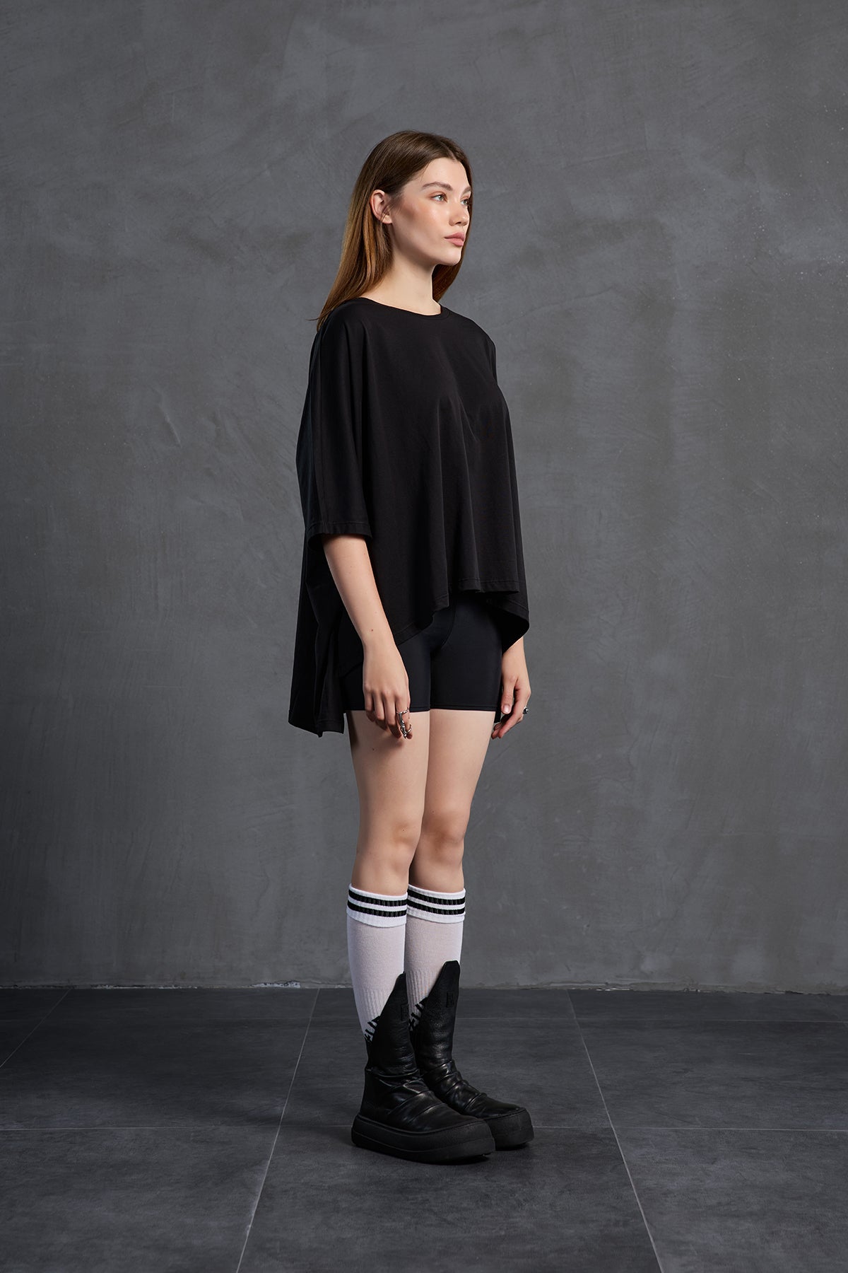 Black Printed Asymmetric Oversize T-shirt 18037