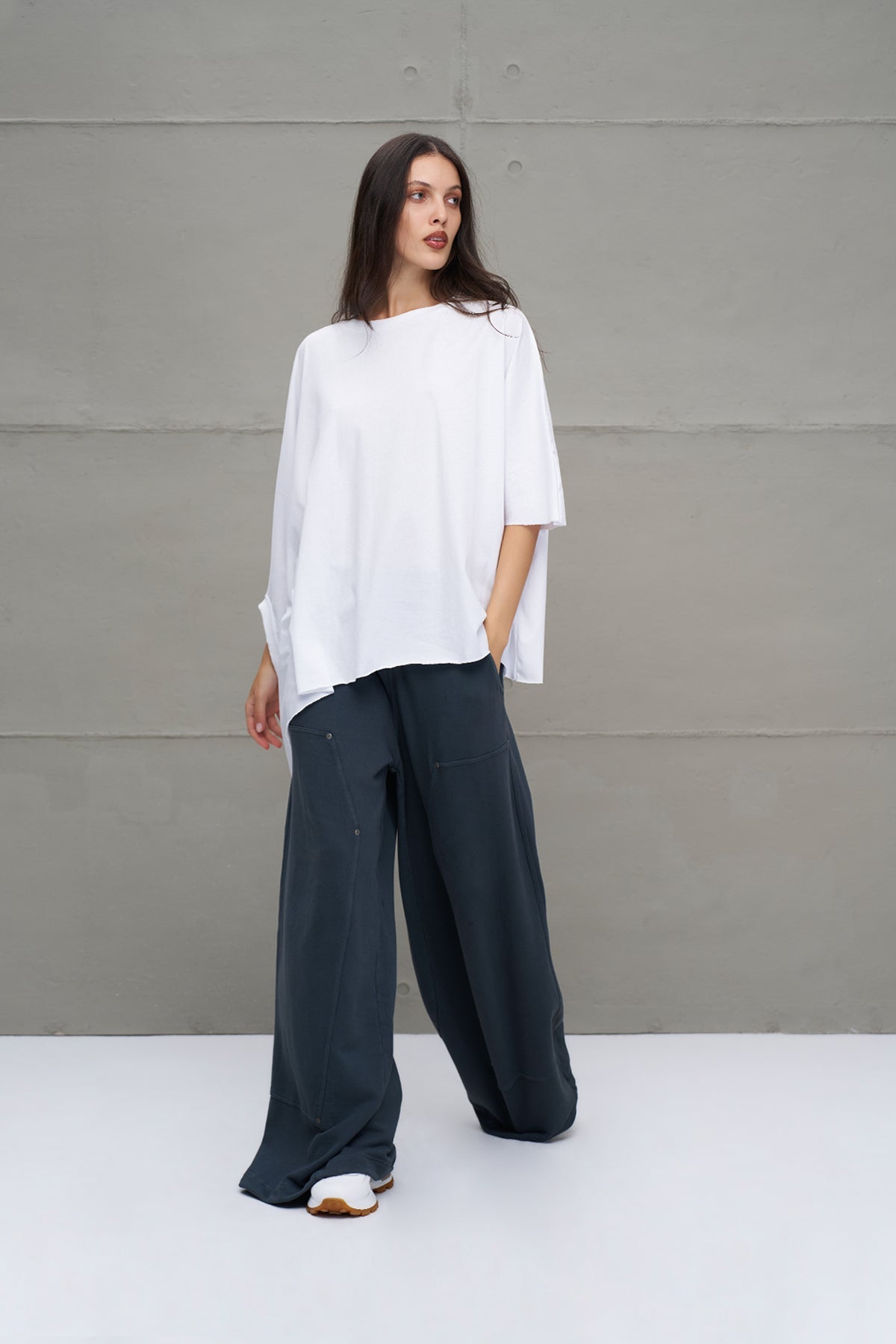 White Asymmetric Oversized T-shirt 18043