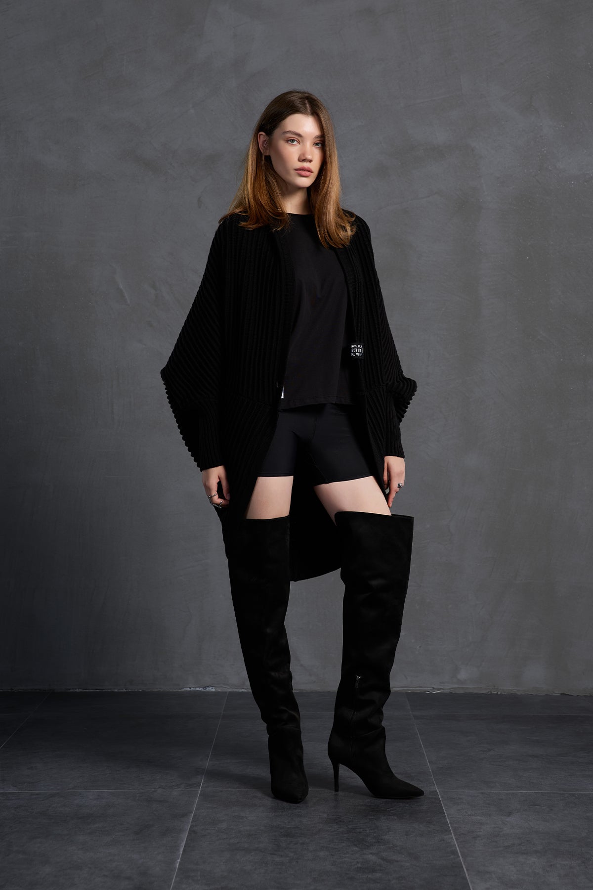 Black Oversize Knit Cardigan 18072