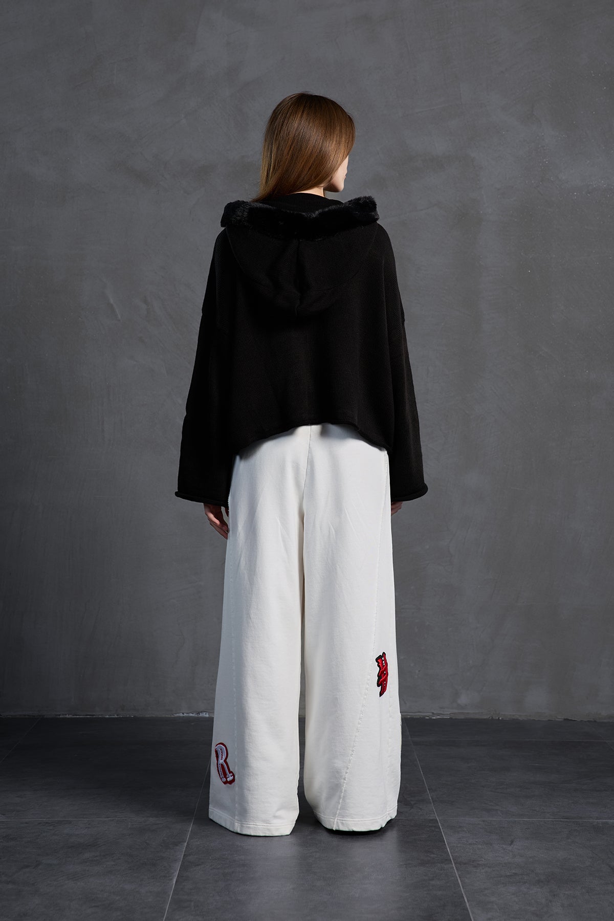 Black Zip-up Lettering Oversize Knit Sweater 18076