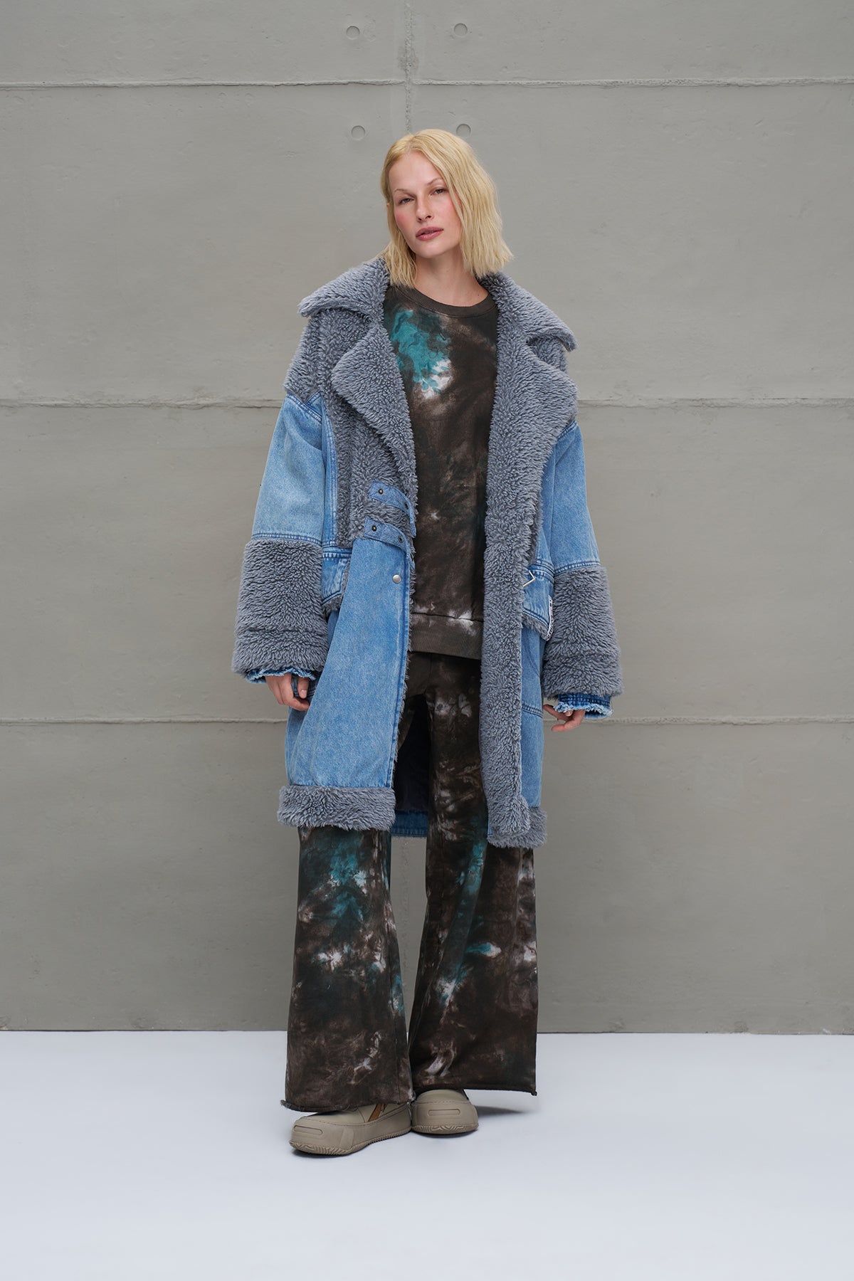 Blue Faux Fur Belted Denim Coat 18077