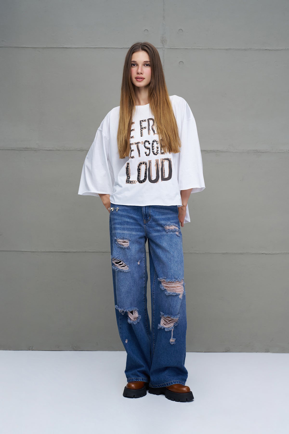 Blue Distressed Oversized Denim Trousers 18132