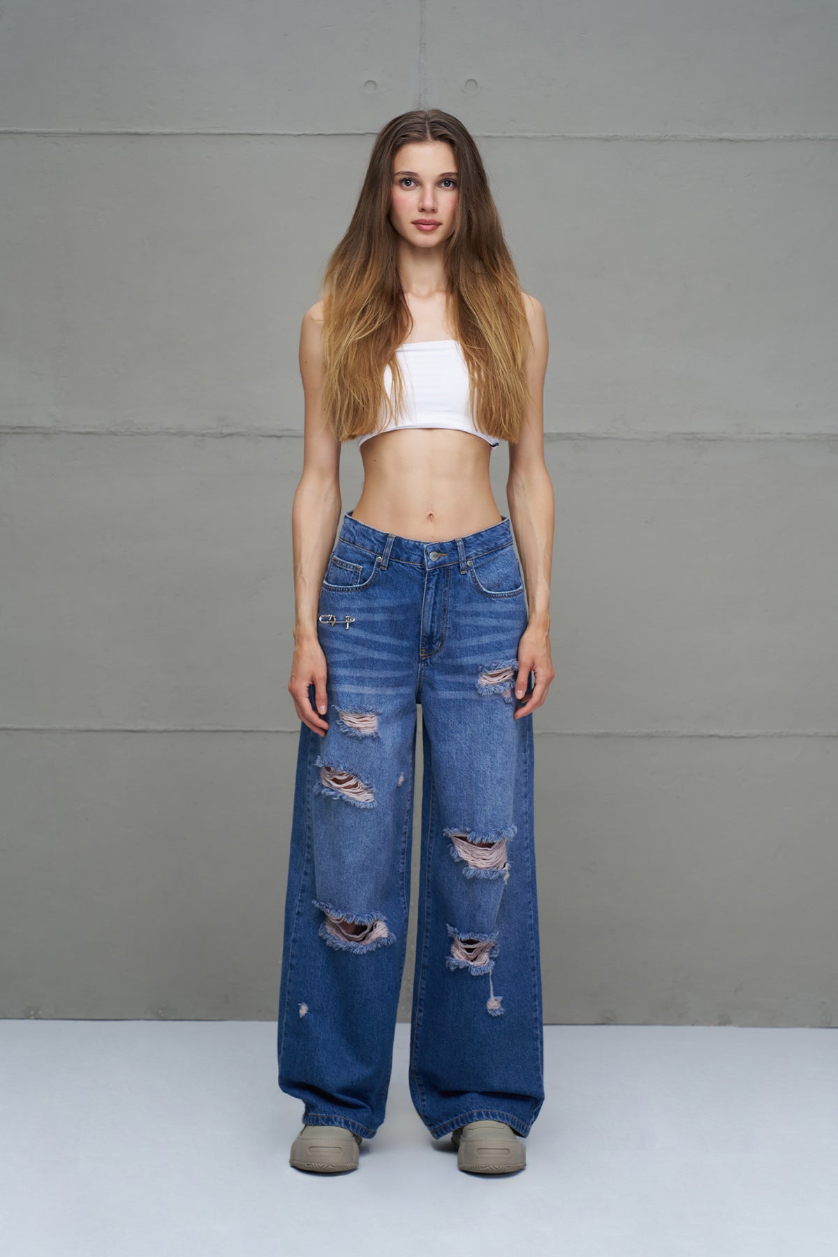 Blue Distressed Oversized Denim Trousers 18132