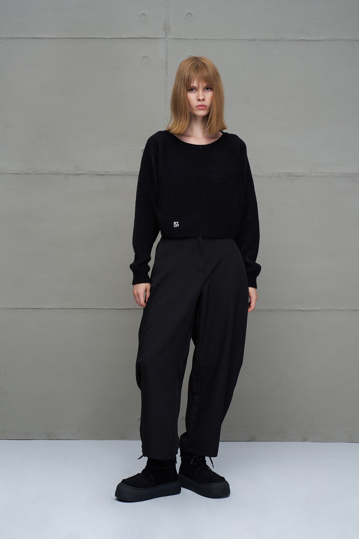 Black High-waist Balloon Trousers 18199