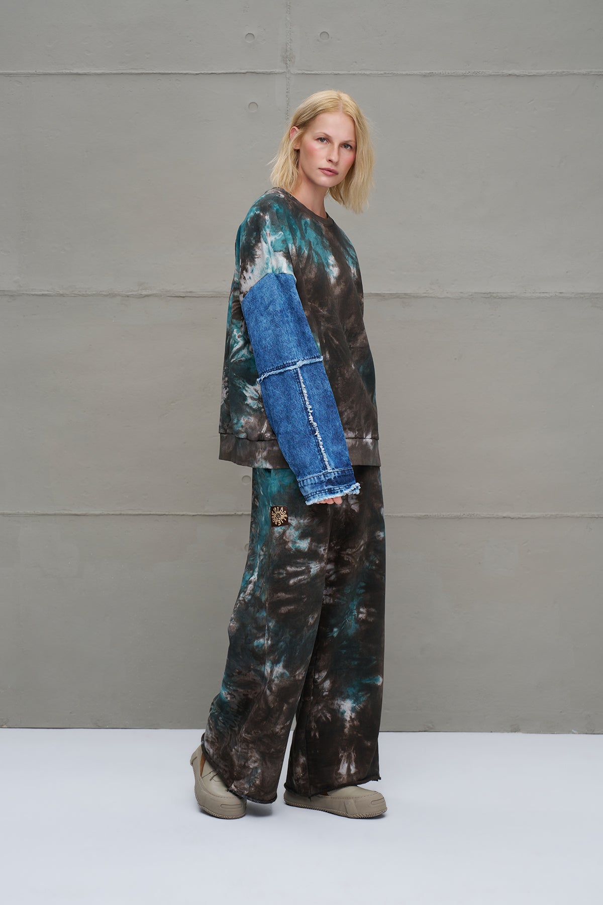 Brown Green Denim Sleeve Tie-dye Oversized Sweatshirt 18221