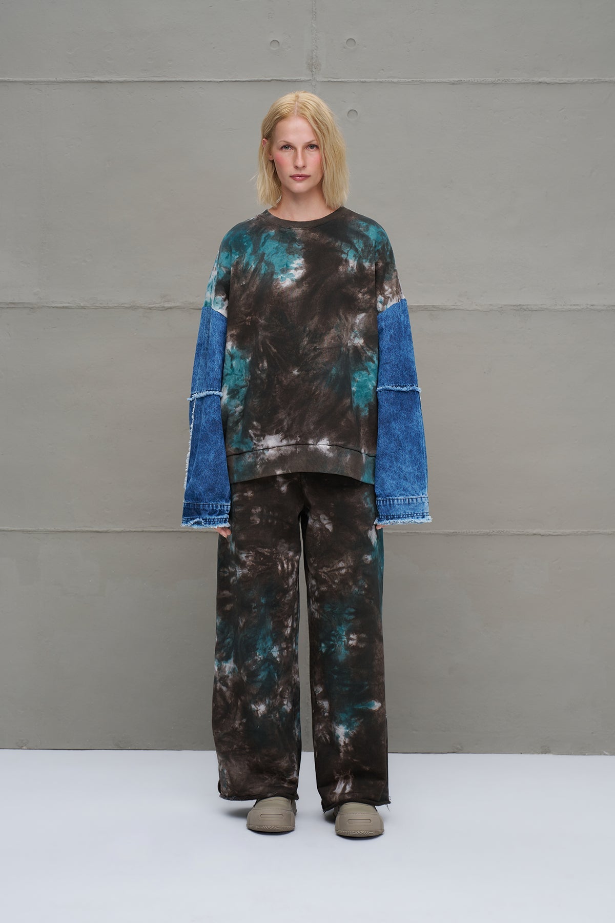 Brown Green Denim Sleeve Tie-dye Oversized Sweatshirt 18221