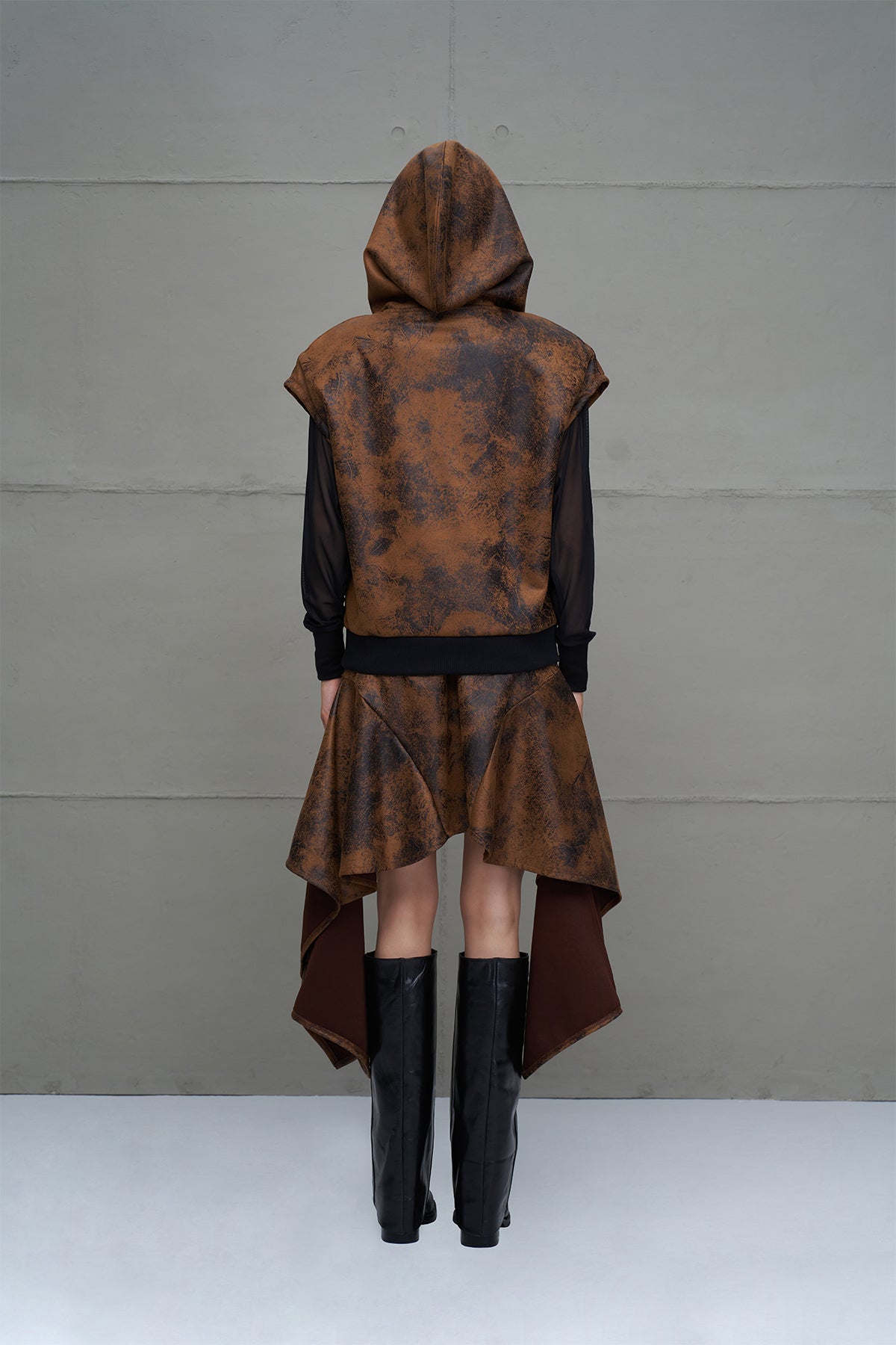 Camel Black Distressed Leather Look Sleeveless Sweatshirt 18227