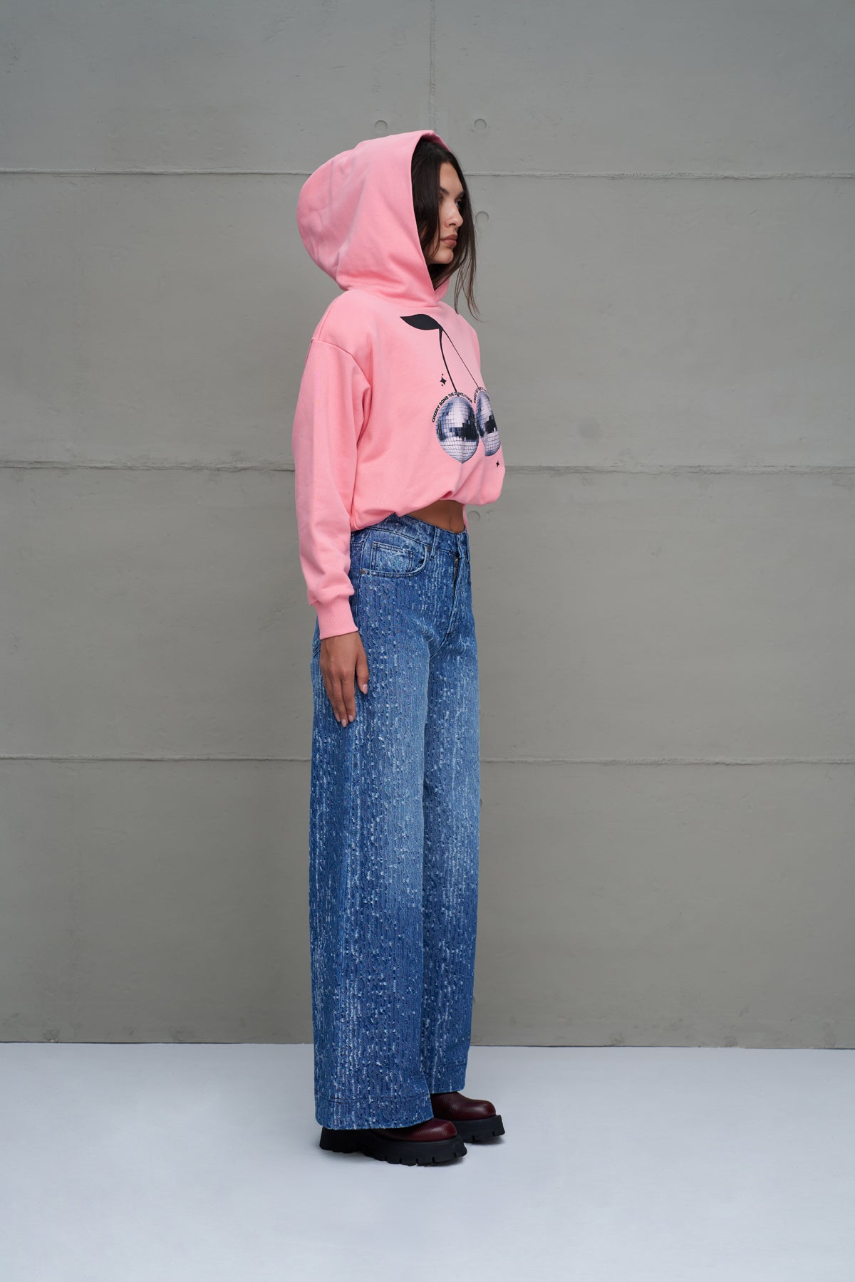Blue Distressed Wide-leg Denim Trousers 18261