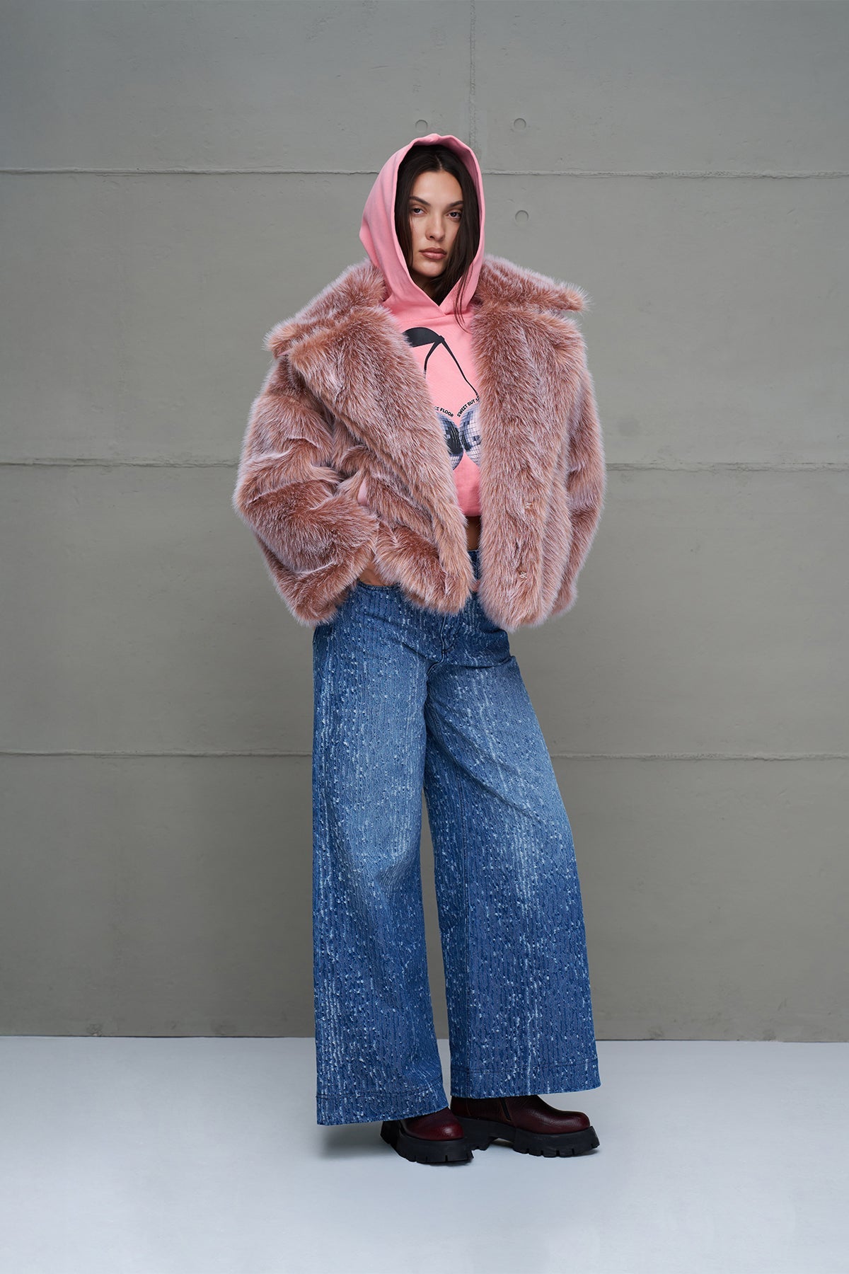 Blue Distressed Wide-leg Denim Trousers 18261