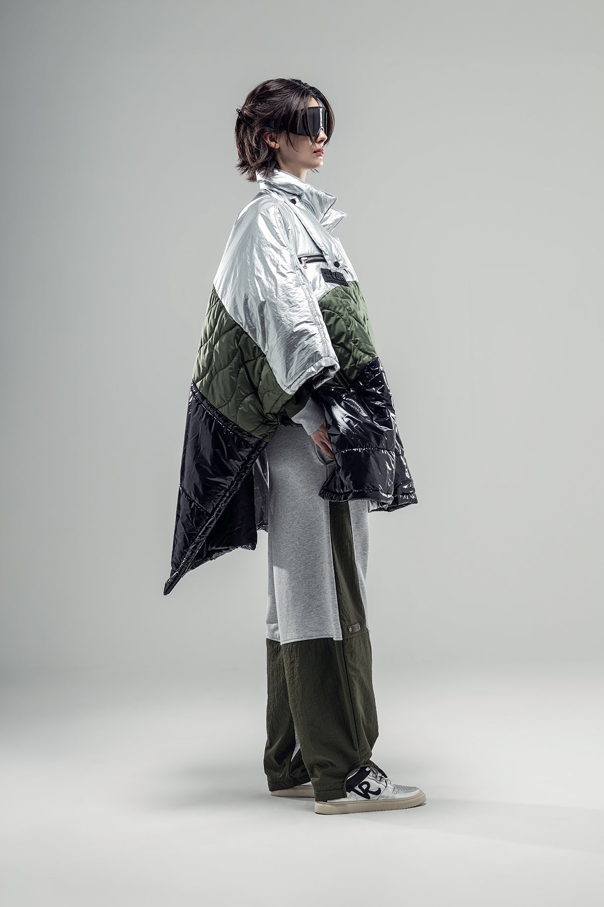 Silver Khaki Black Poncho 20239