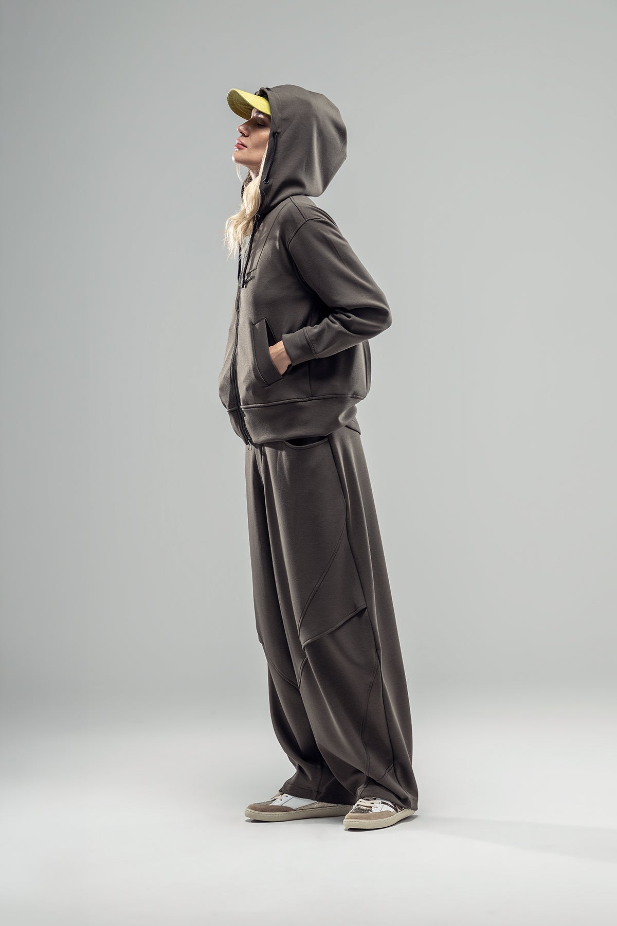 Khaki Sweatshirt 20247