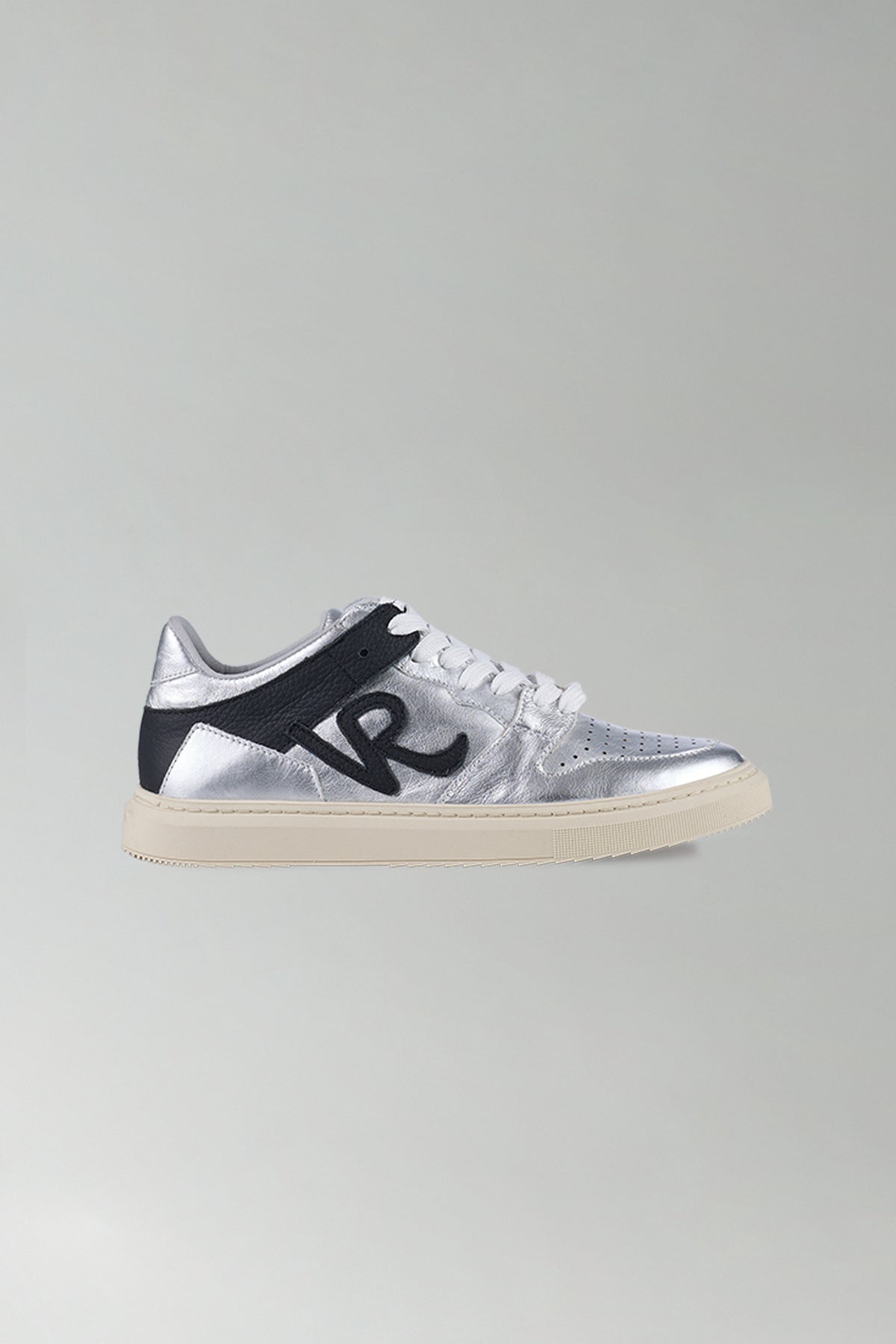 Silver Black Sneakers Jorg