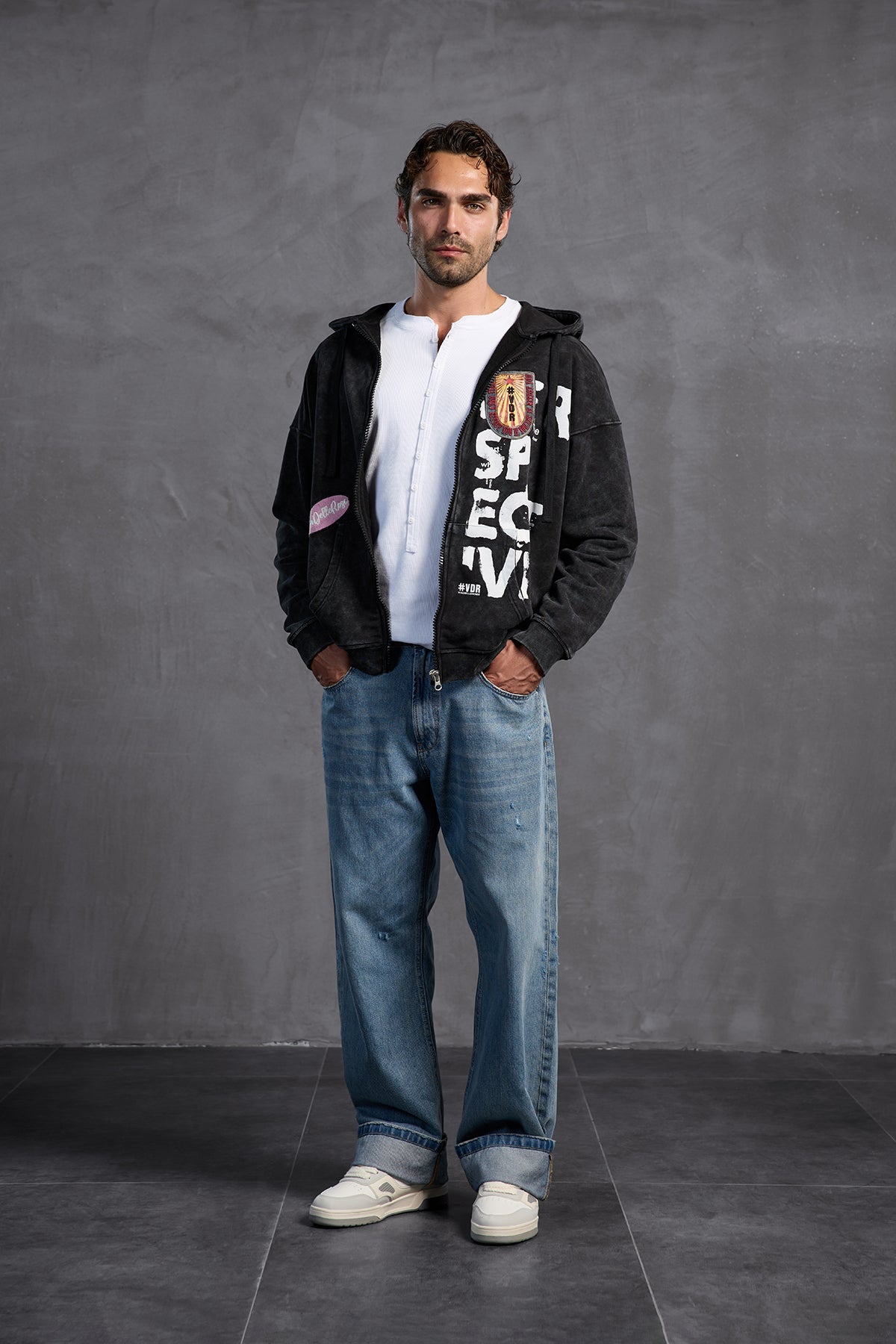 Black Sweatshirt 10000