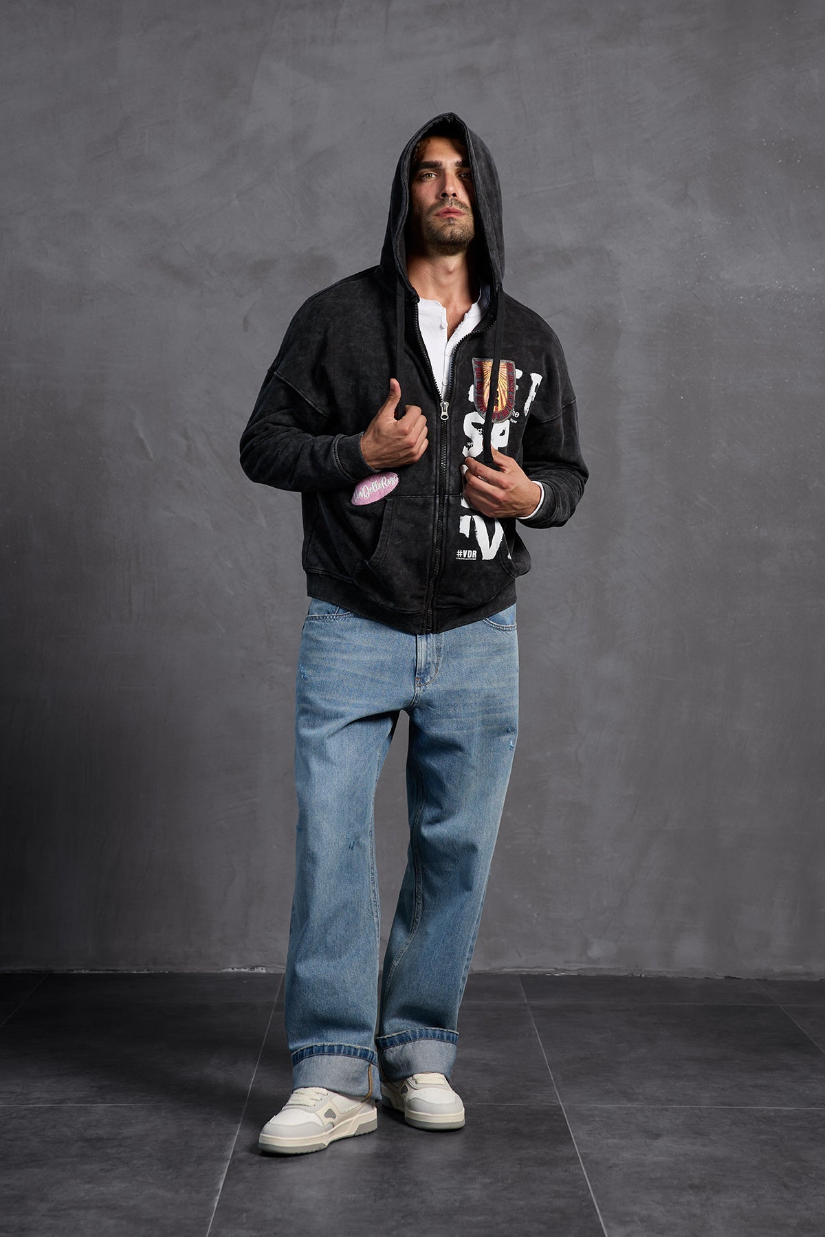 Black Sweatshirt 10000