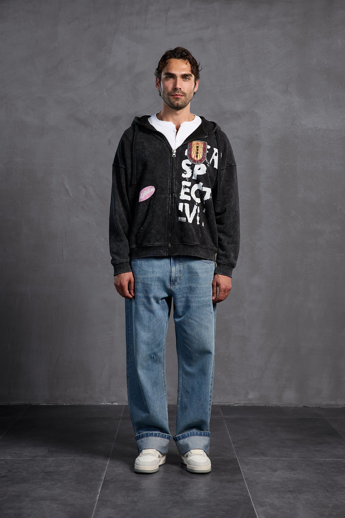 Black Sweatshirt 10000