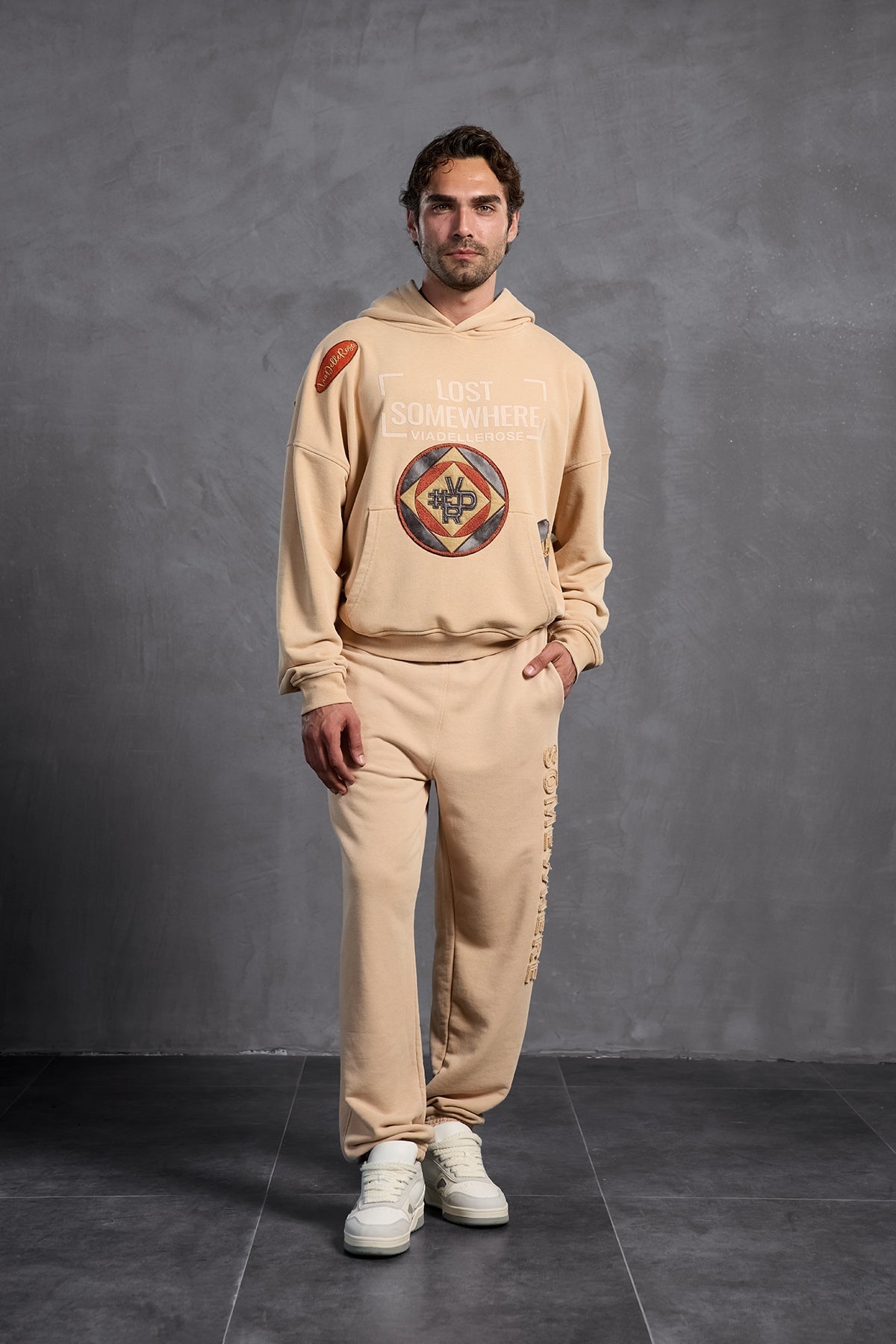 Beige Sweatshirt 10002