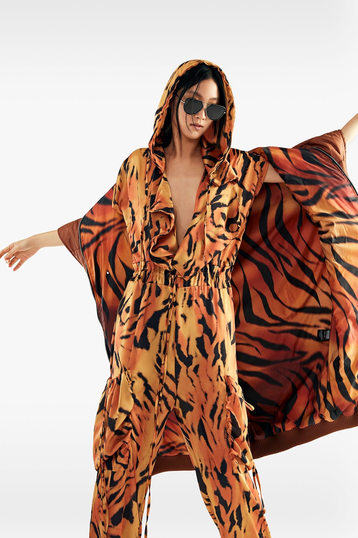 Leo Overall 11057